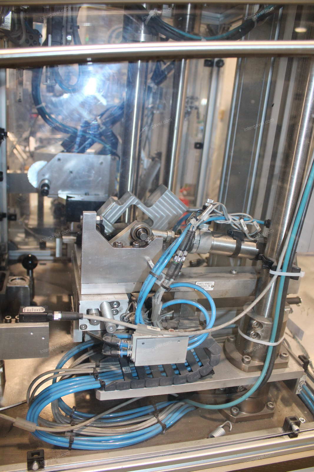 Szerelő munkahely 9