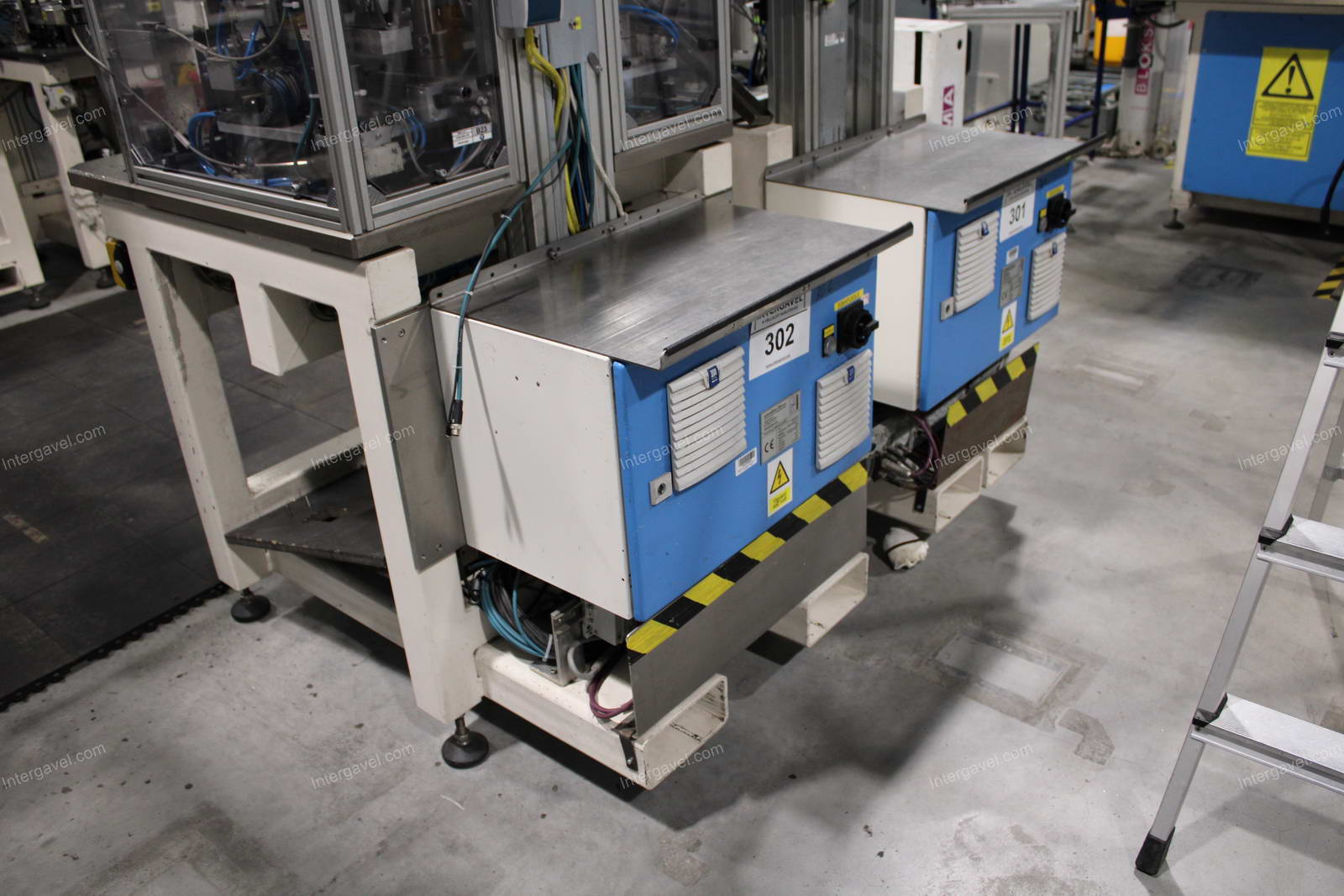 Szerelő munkahely 17