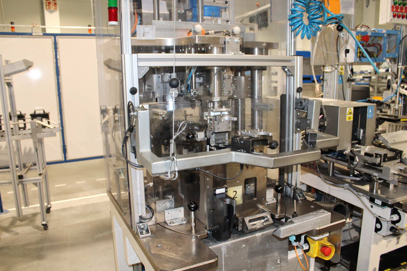 Szerelő munkahely 6