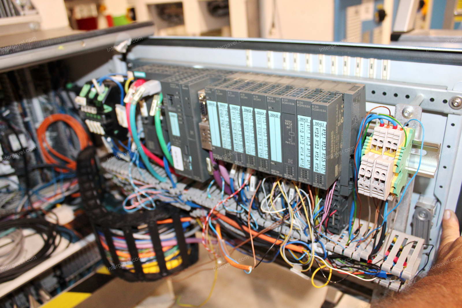 Szerelő munkahely 21