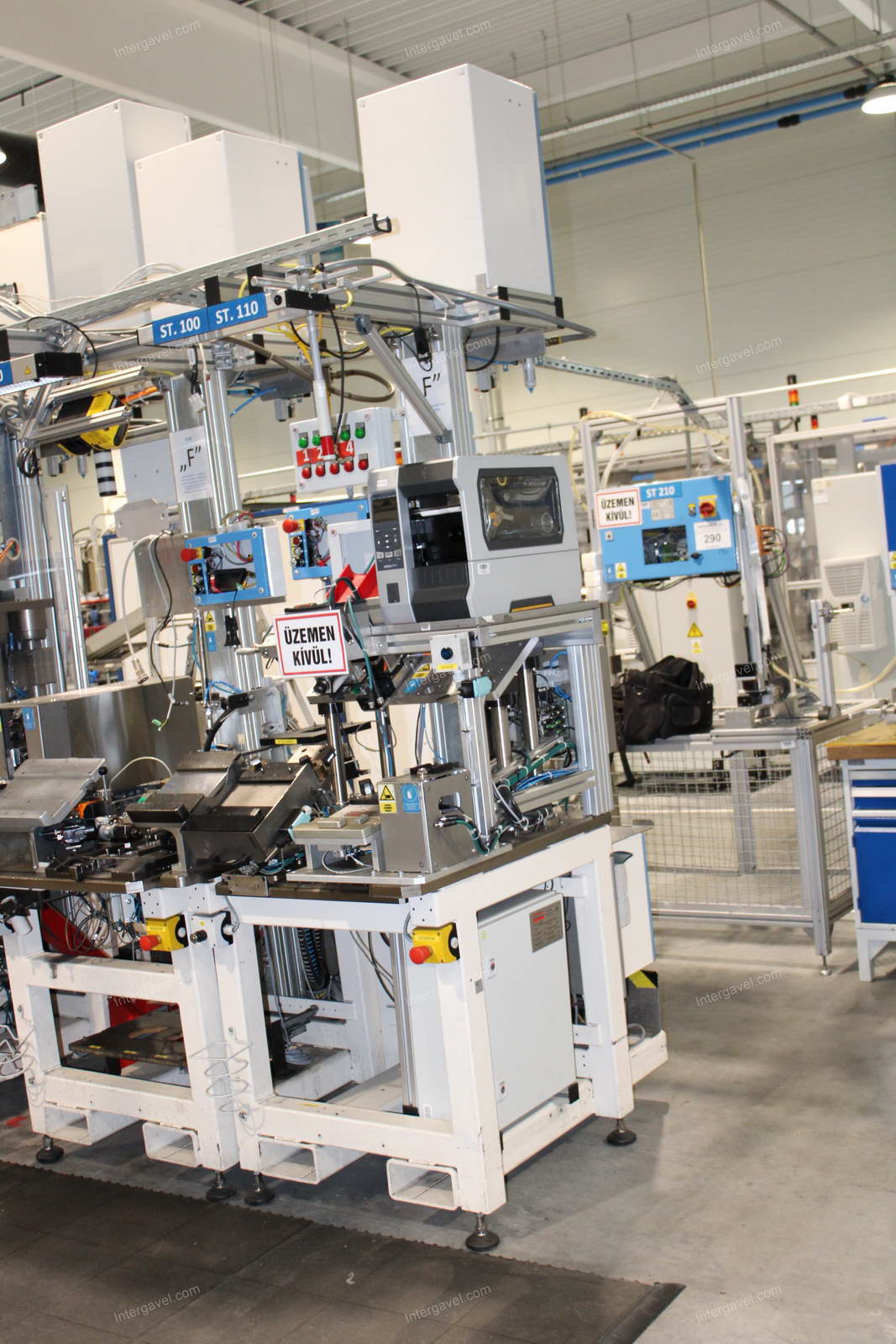 Szerelő munkahely 3