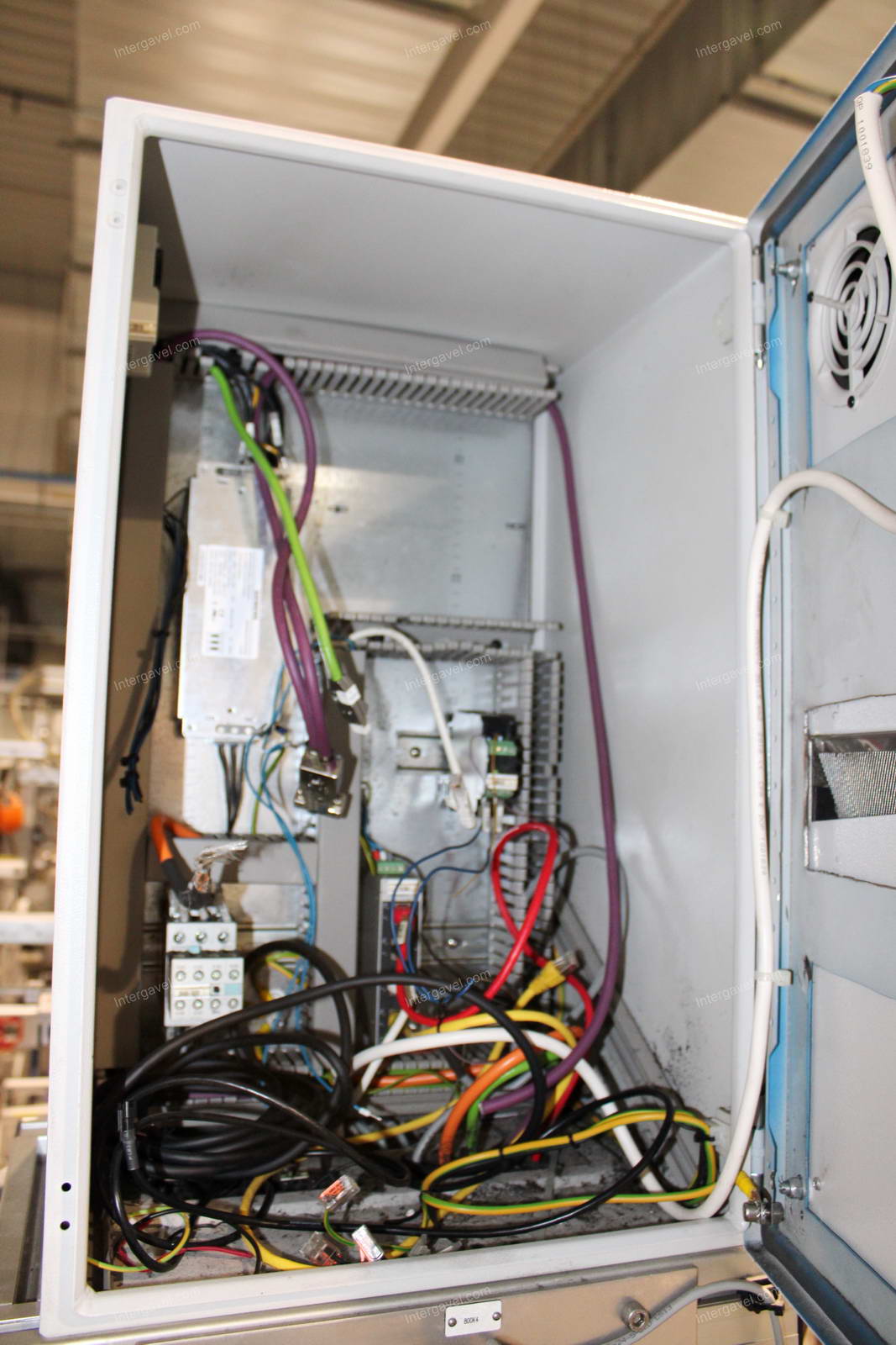 Szerelő munkahely 14