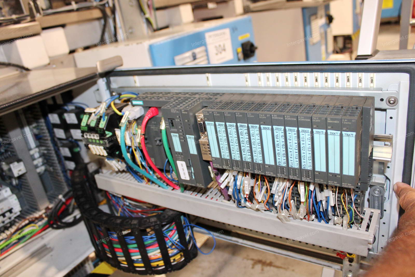 Szerelő munkahely 18