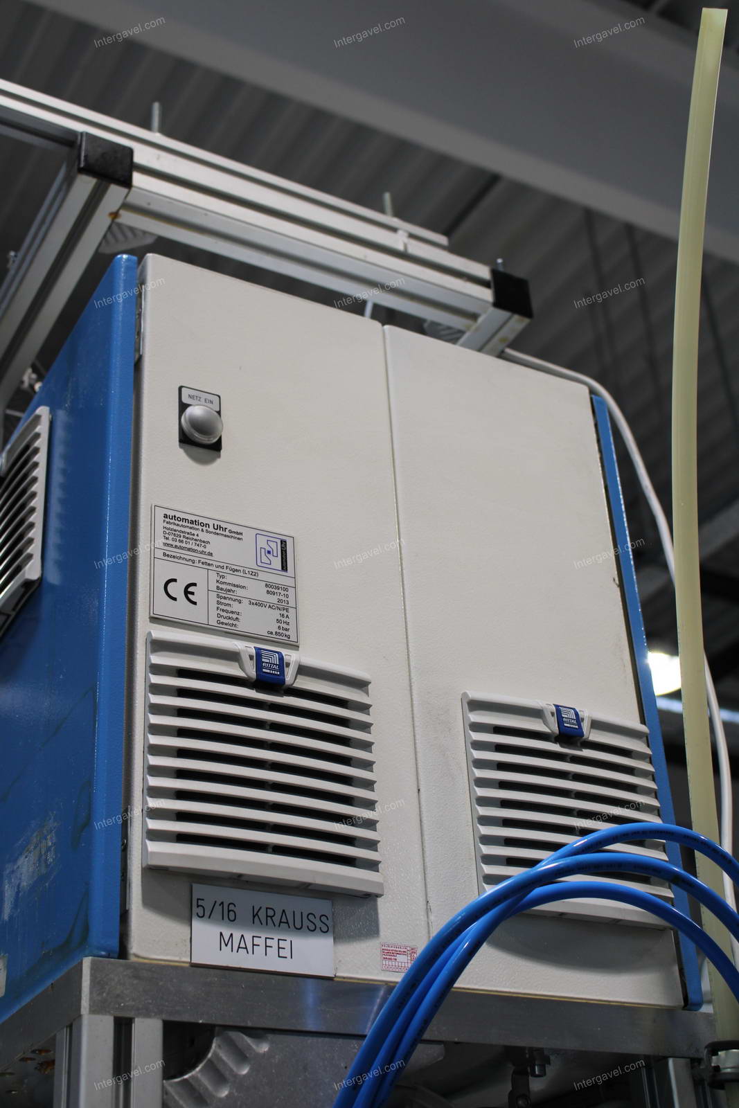 Szerelő munkahely 12