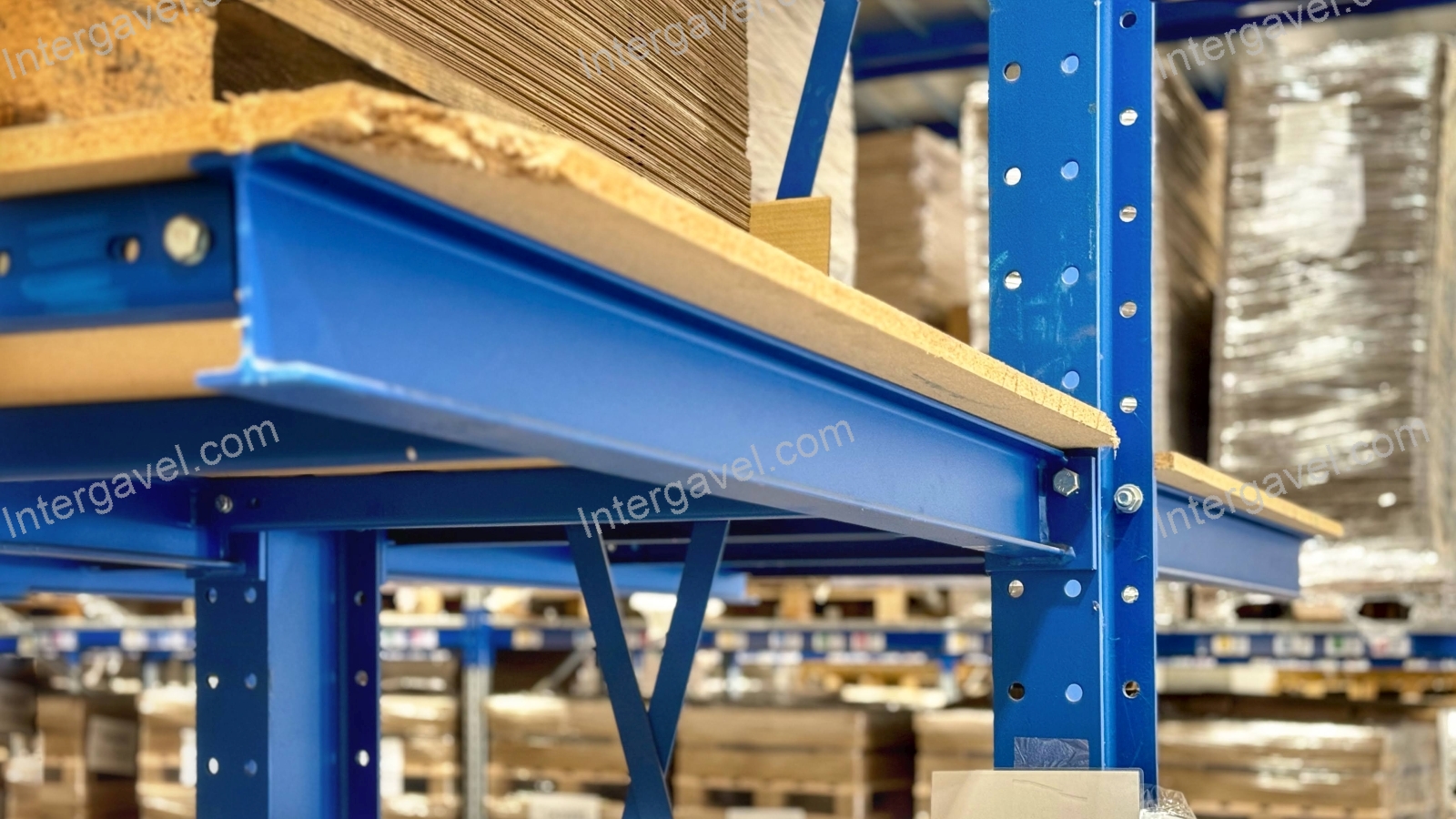 Kétoldalas karos állvány csavarkötéses karokkal 6