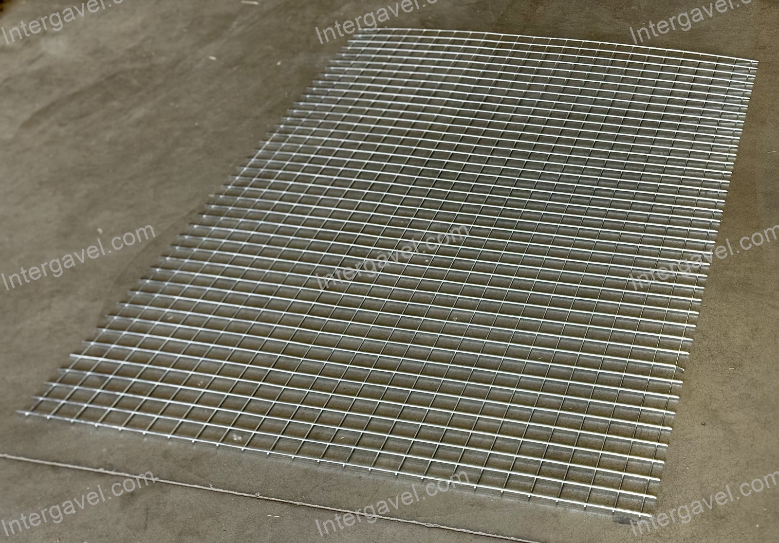 Rácspanel (1950mm) 2
