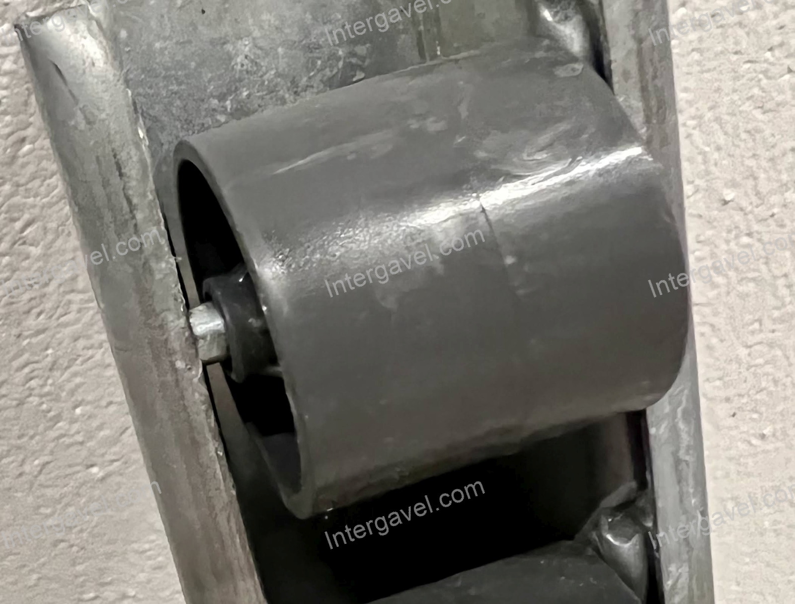 Görgős léc - fekete 5