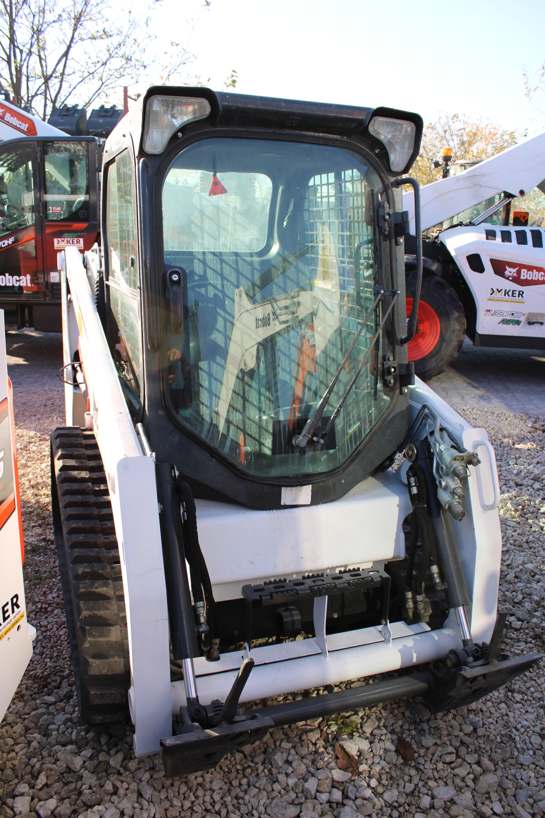 Bobcat T450 3