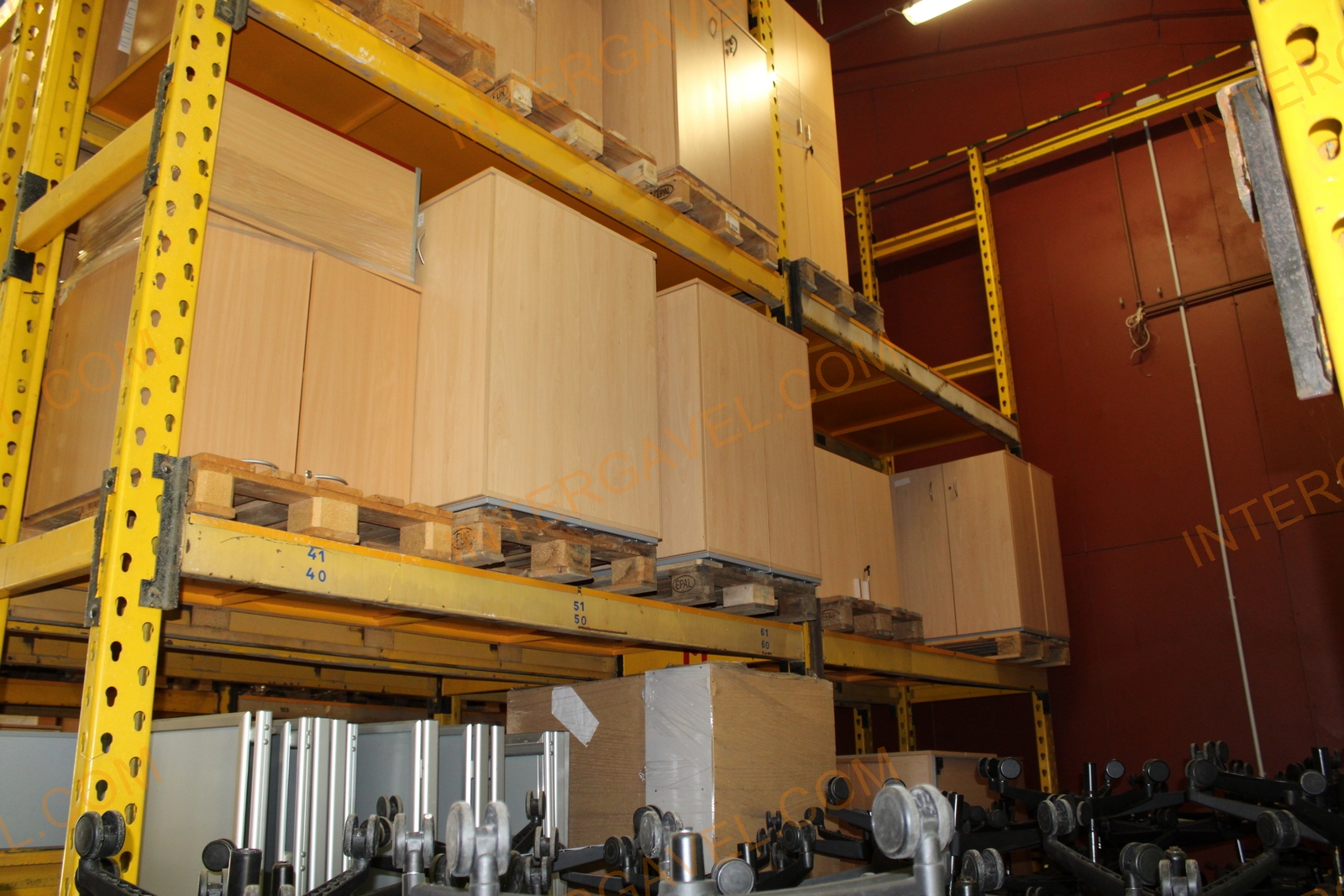 Polcos szekrény (bükk-3 aktasoros) 4