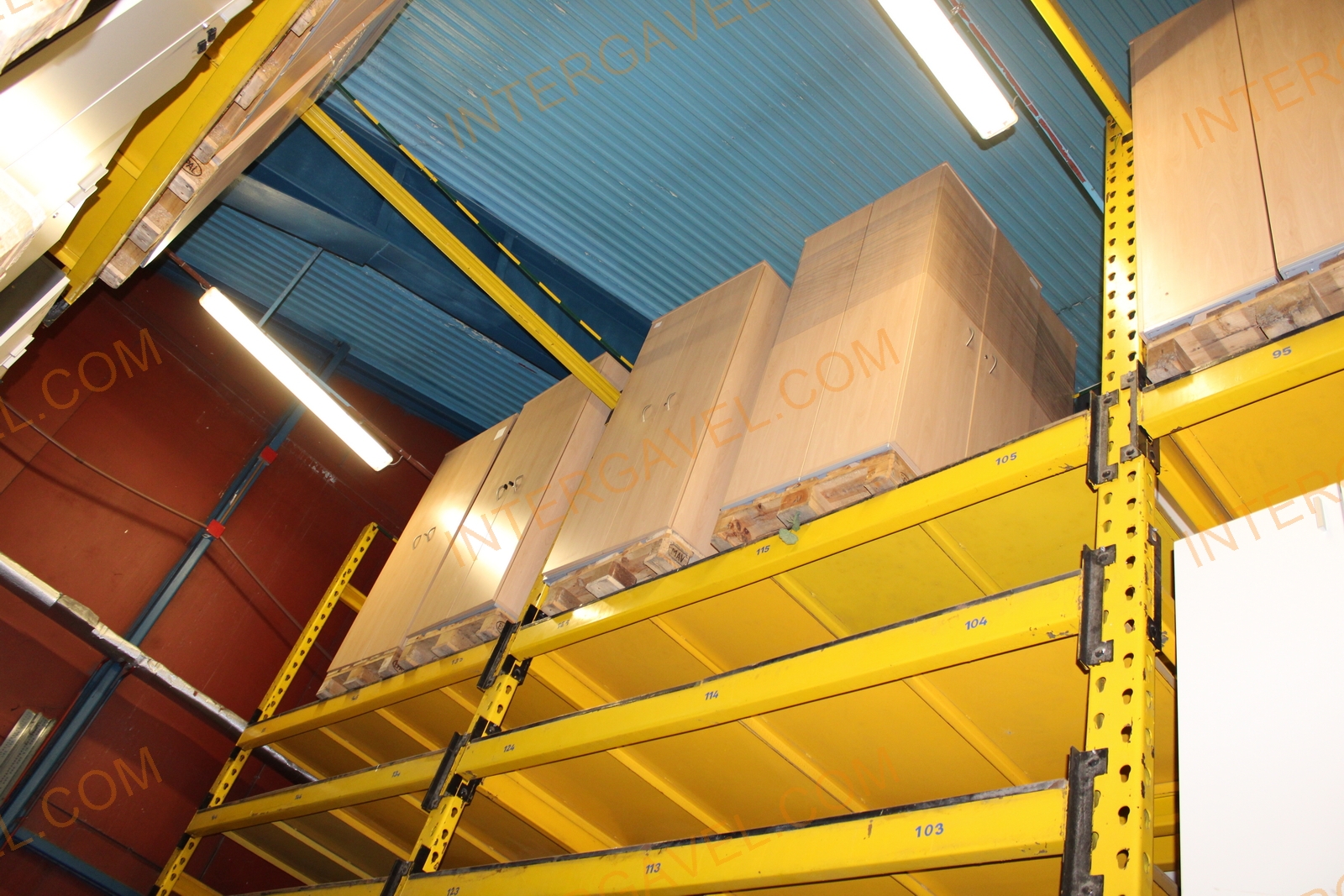 Polcos szekrény (bükk-magas) 5