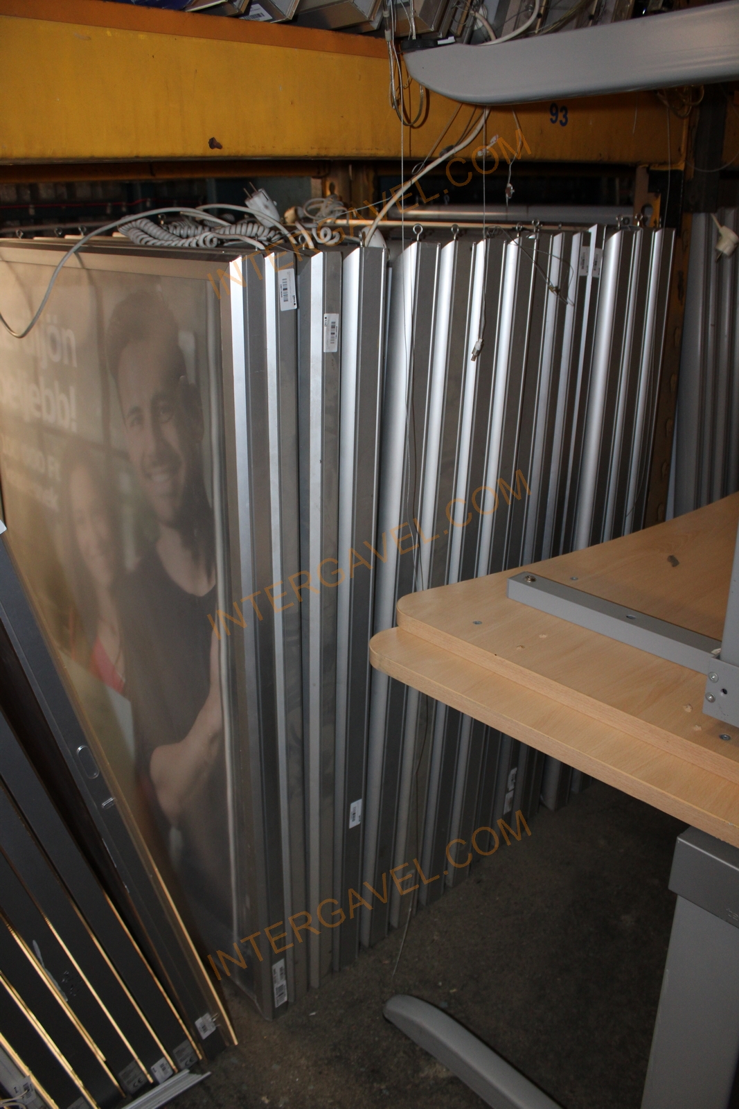 Plakáttartó(világítós) 5