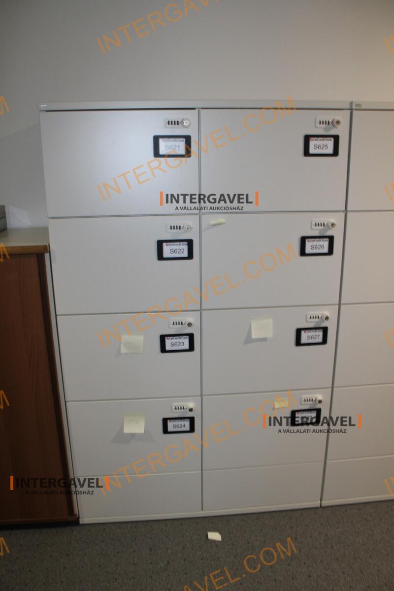 Locker szekrény 2