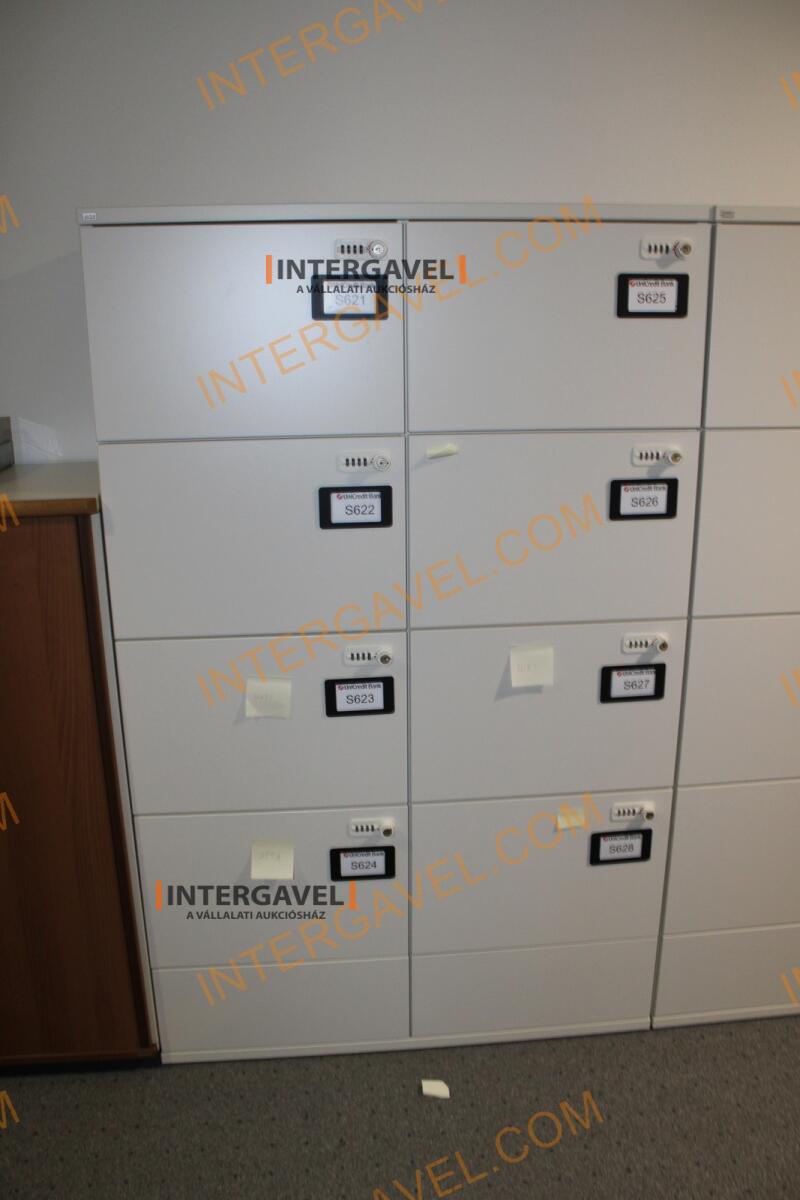 Locker szekrény 2