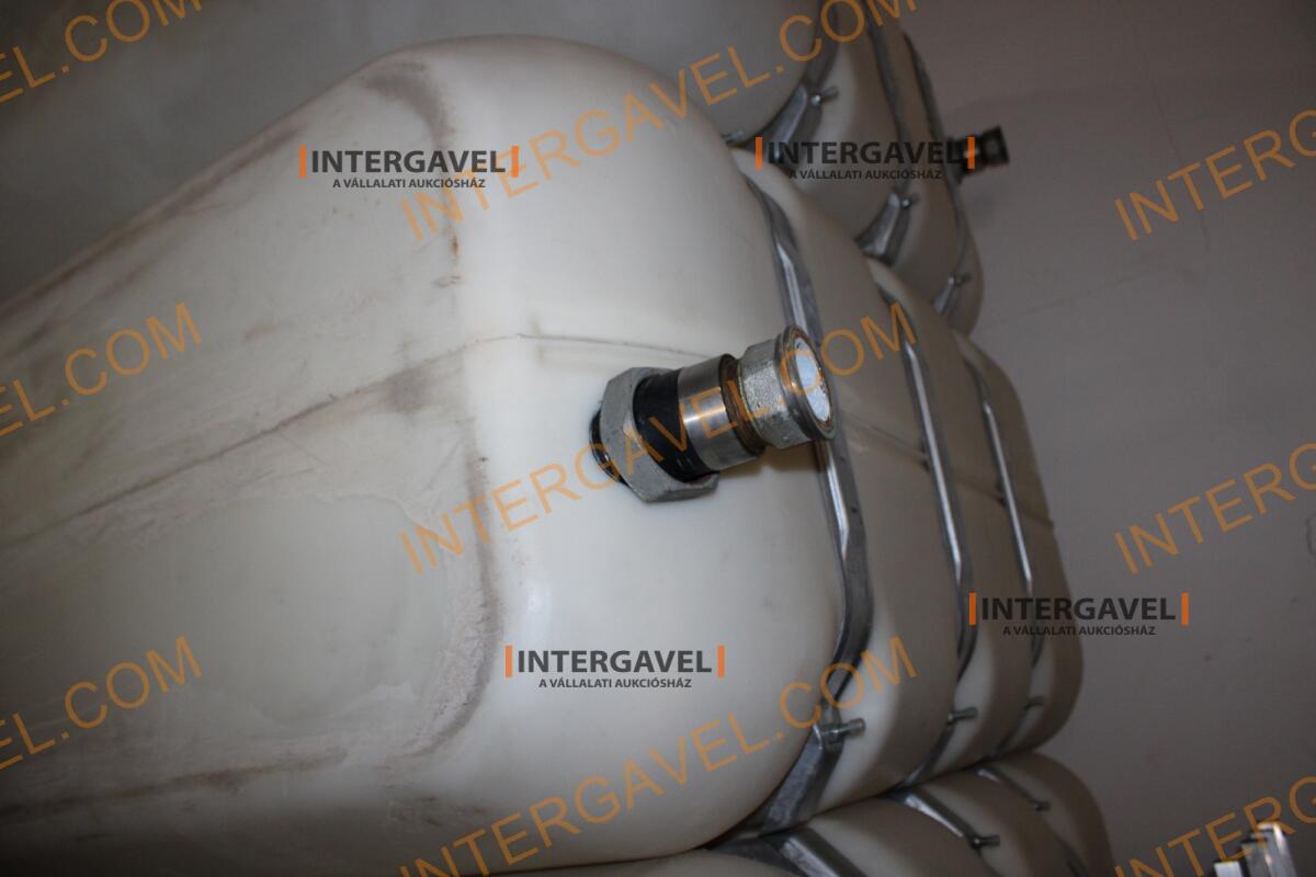 Tartály (műanyag) 6