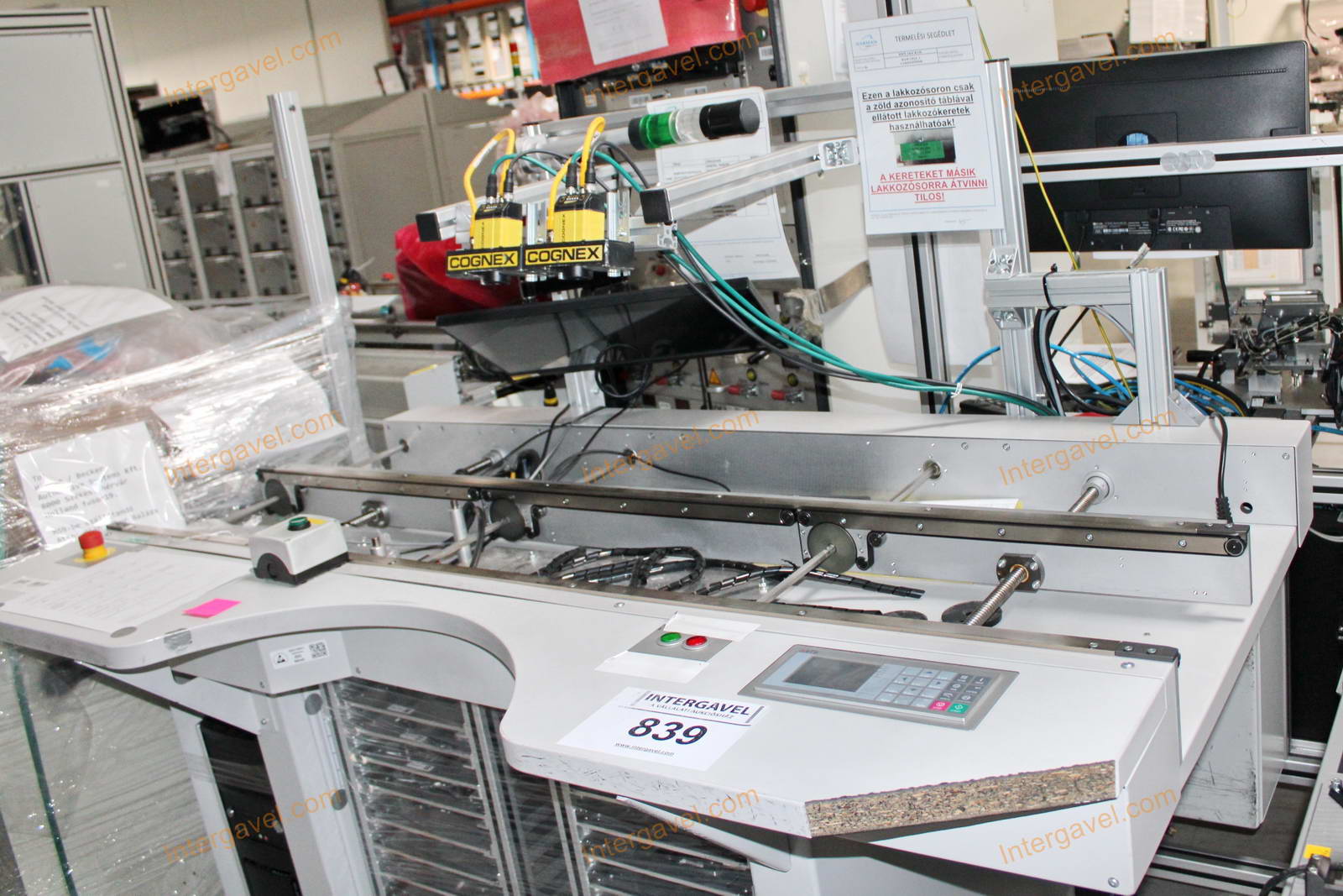 Bontott szerelő munkahely 2