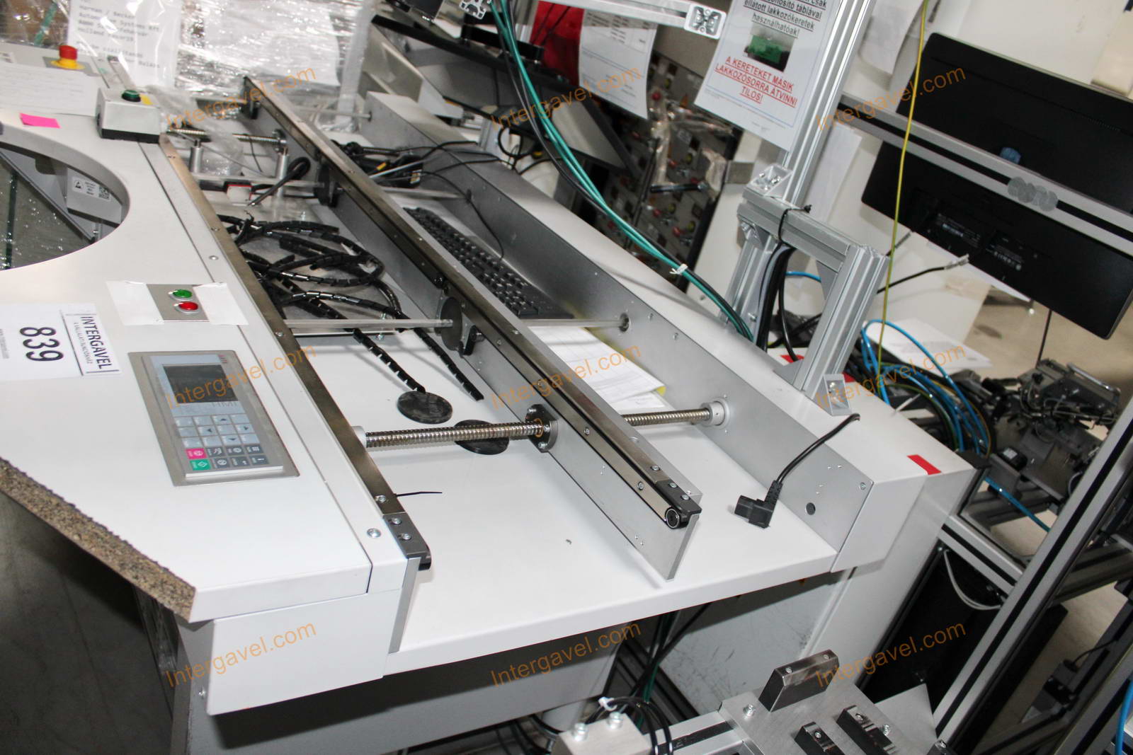 Bontott szerelő munkahely 3