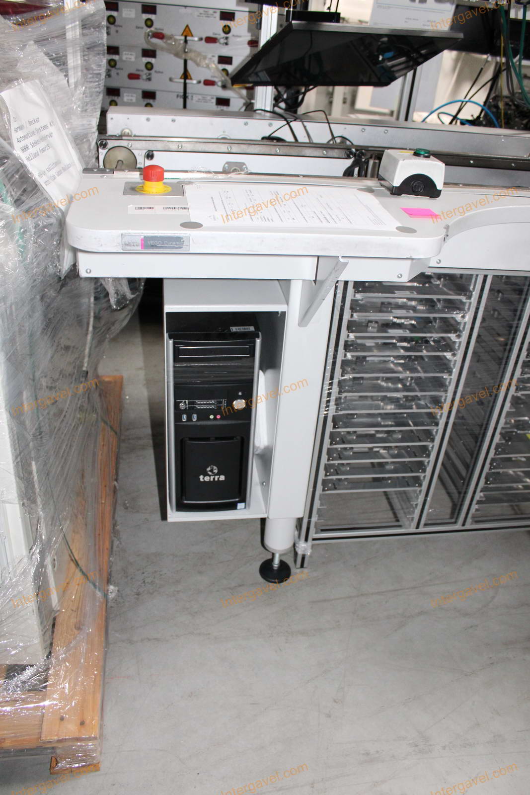 Bontott szerelő munkahely 7