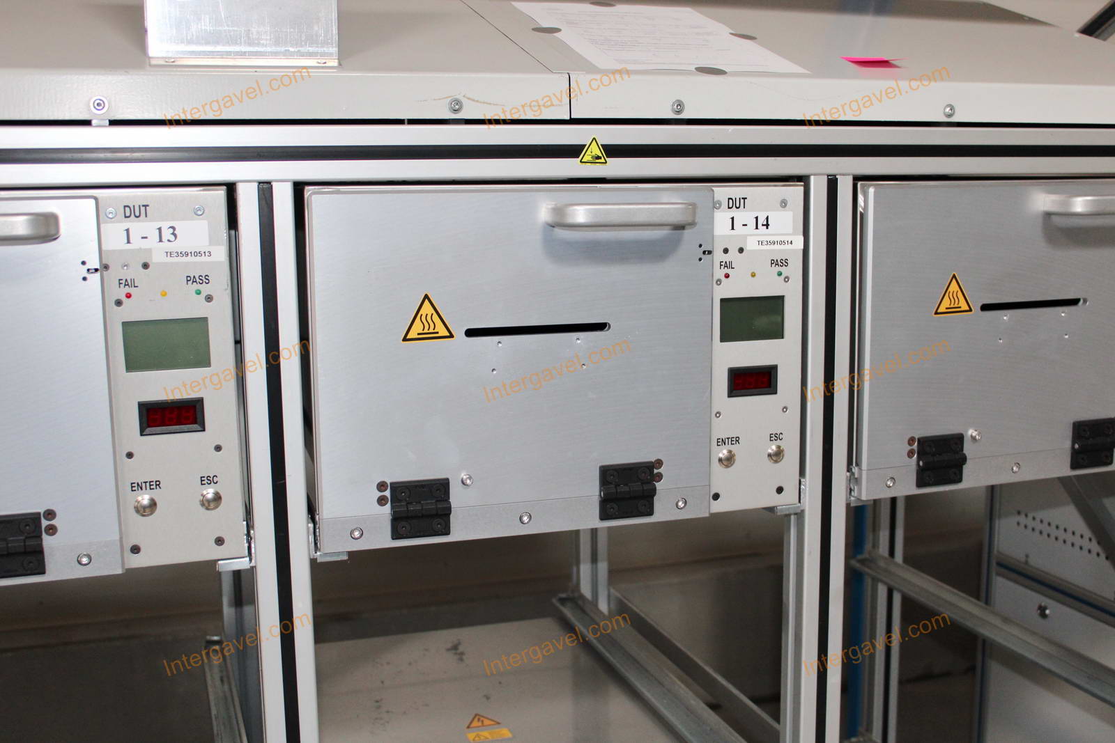 Bontott teszt szekrény 3