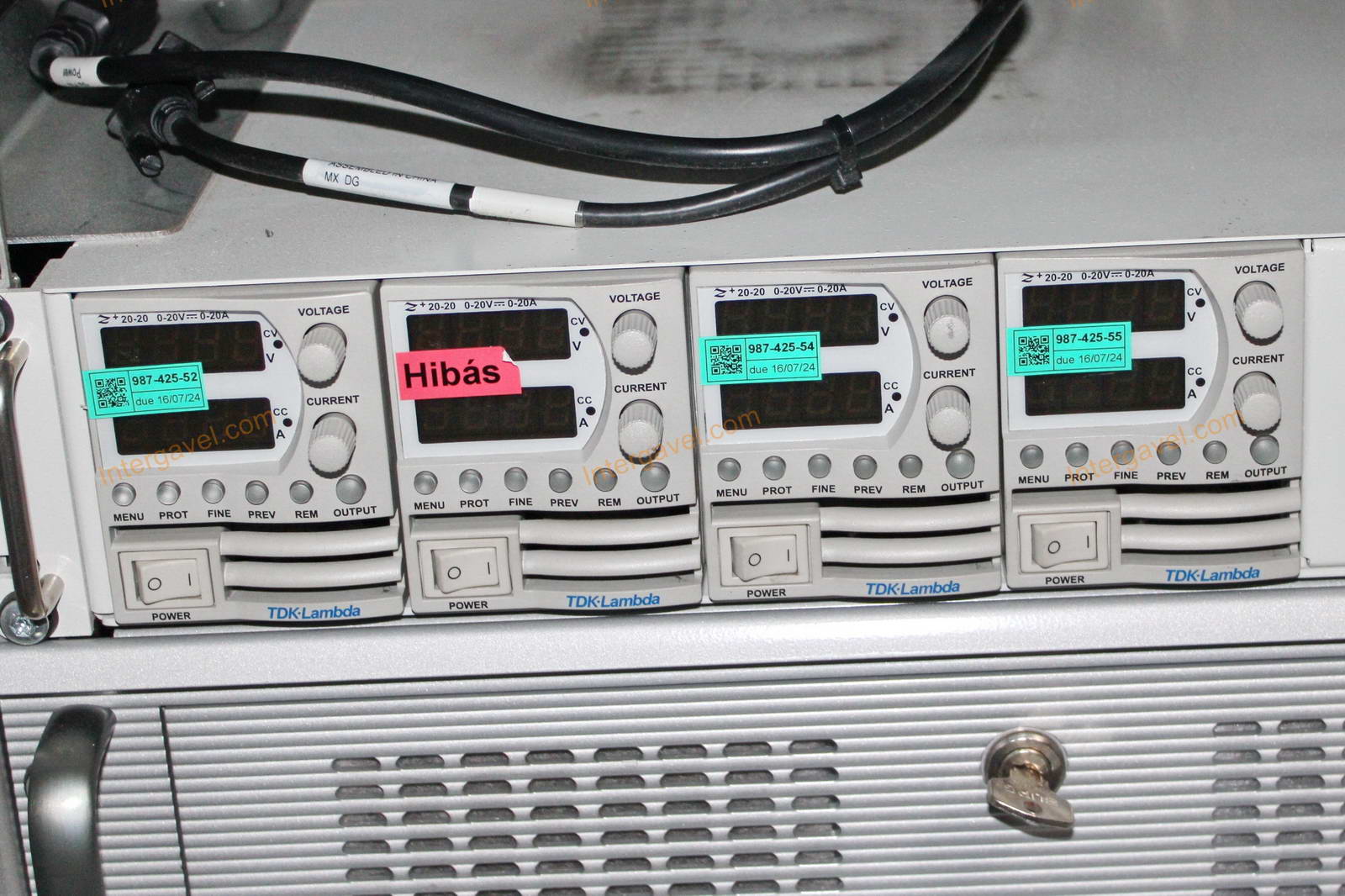 Bontott teszt szekrény 3