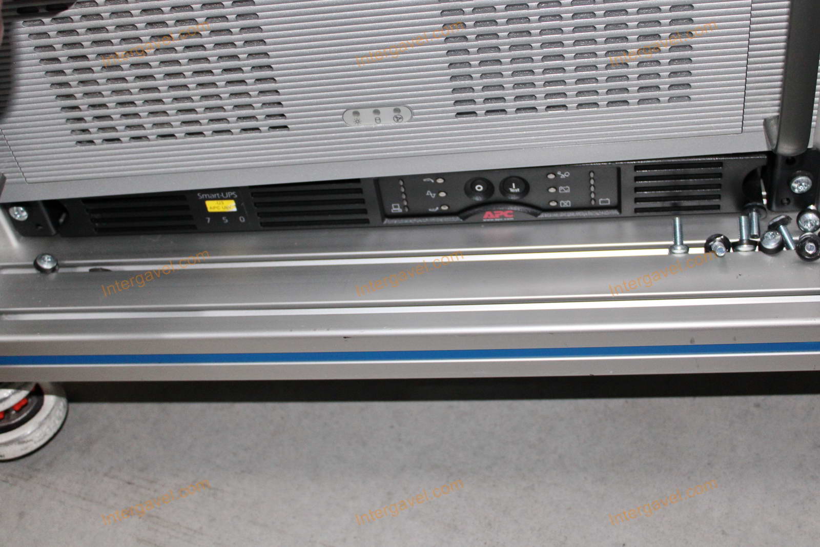 Bontott teszt szekrény 4