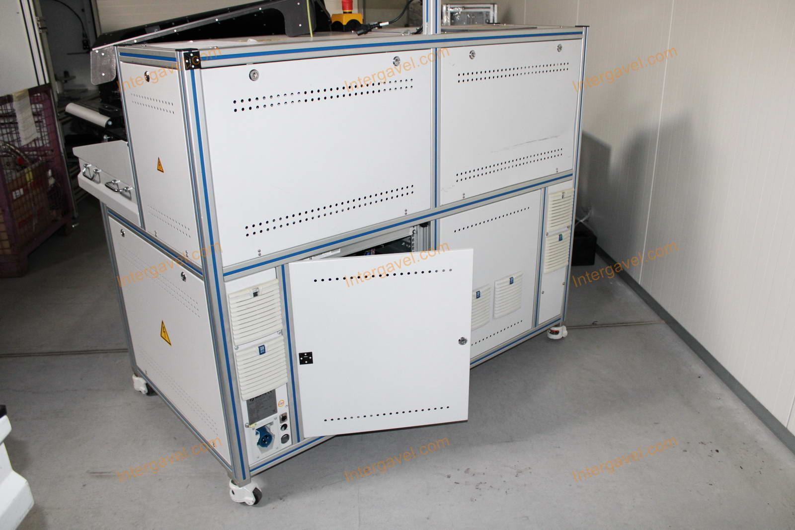 Bontott teszt szekrény 6