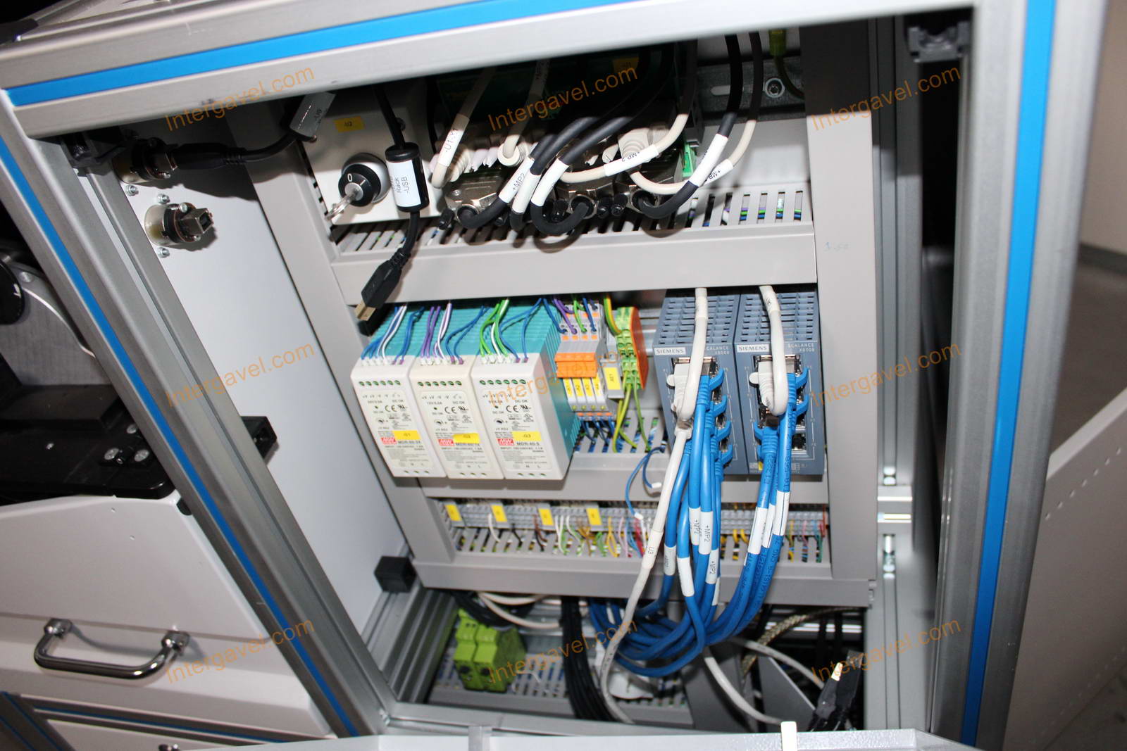 Bontott teszt szekrény 8