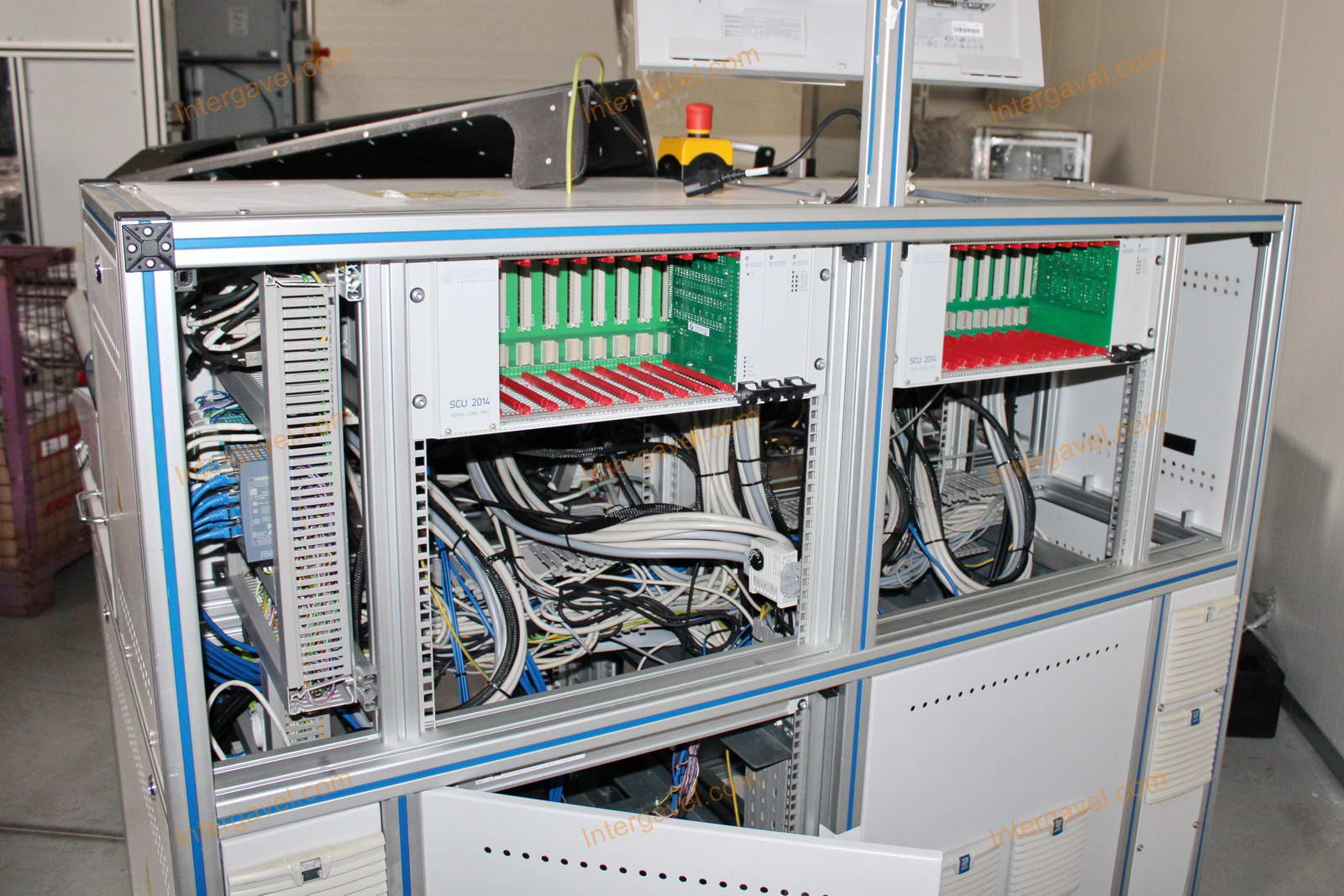 Bontott teszt szekrény 9