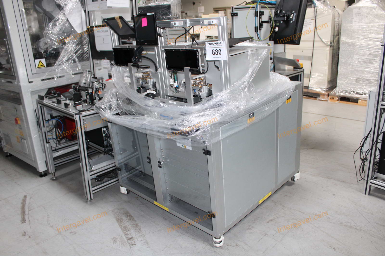 Bontott teszt munkahely 1