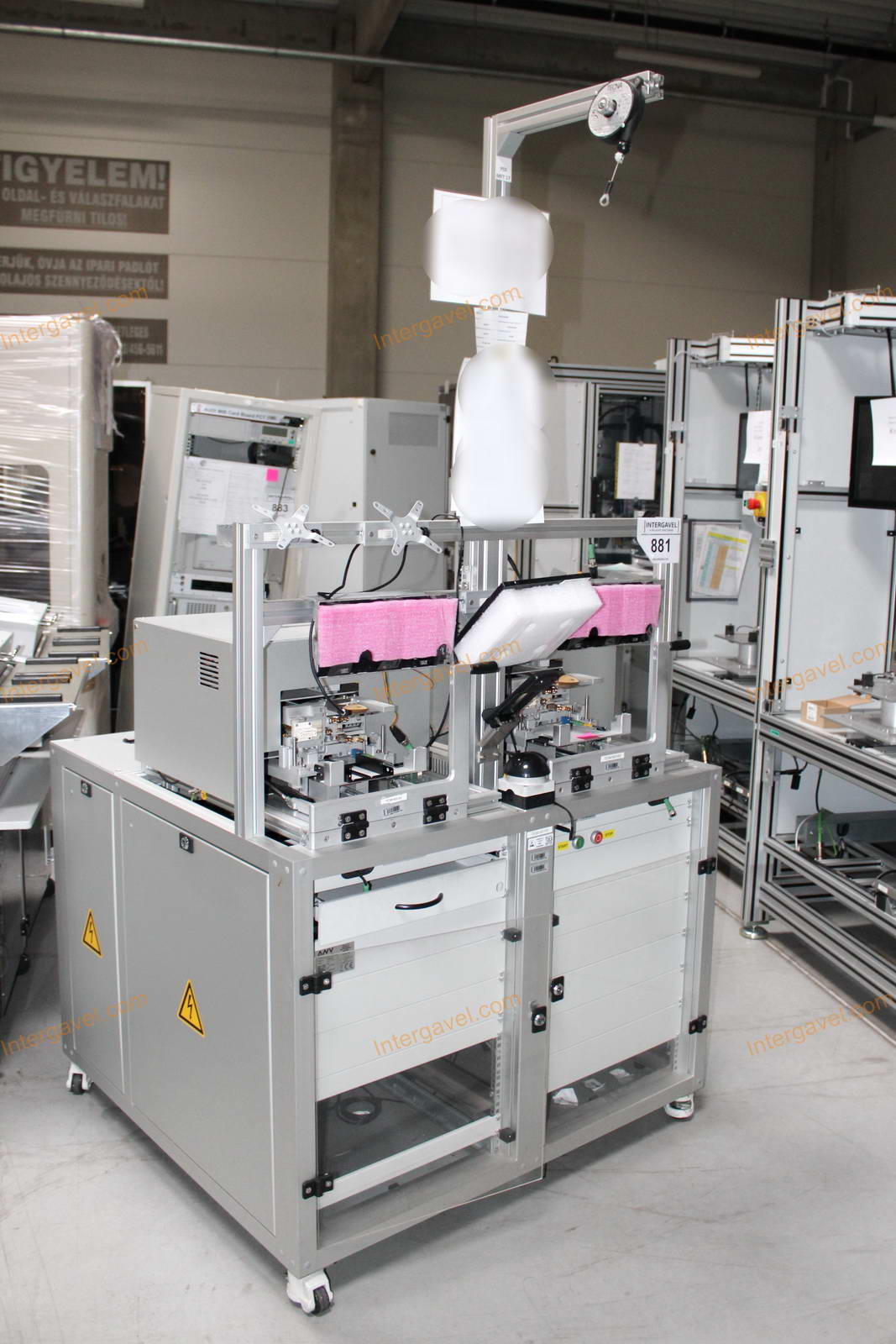 Bontott teszt munkahely 2