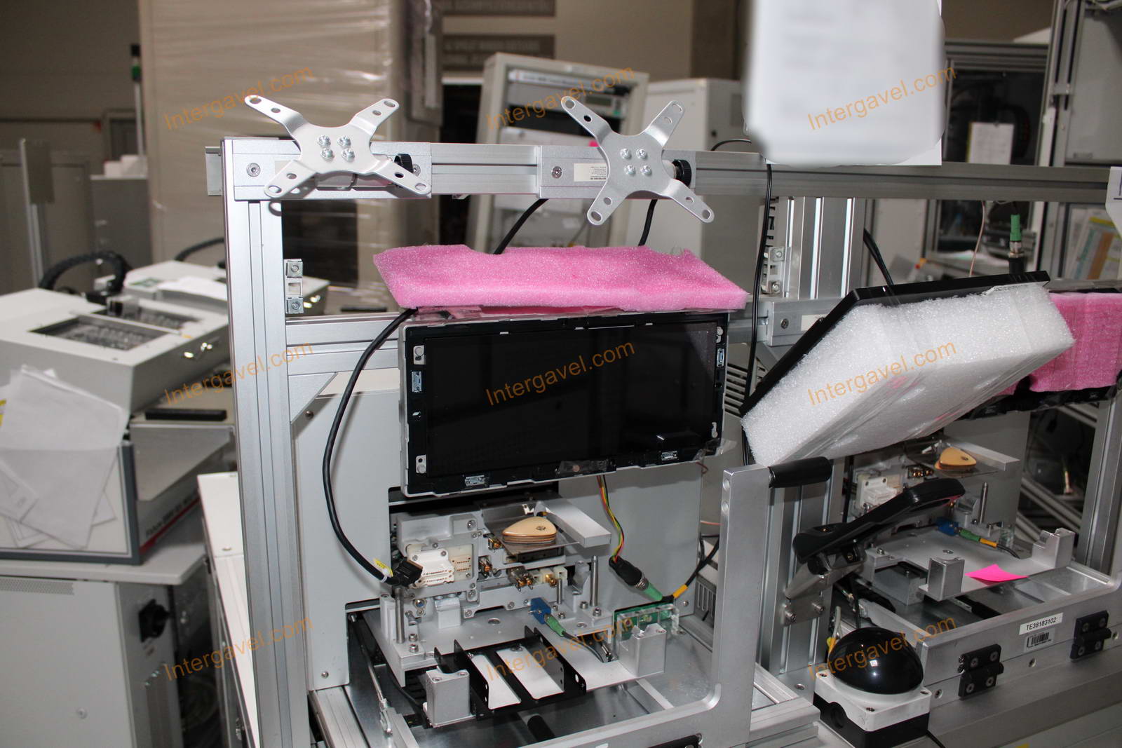 Bontott teszt munkahely 4