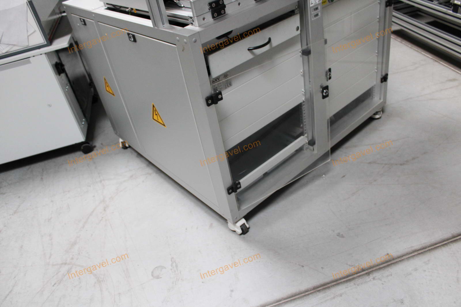 Bontott teszt munkahely 6