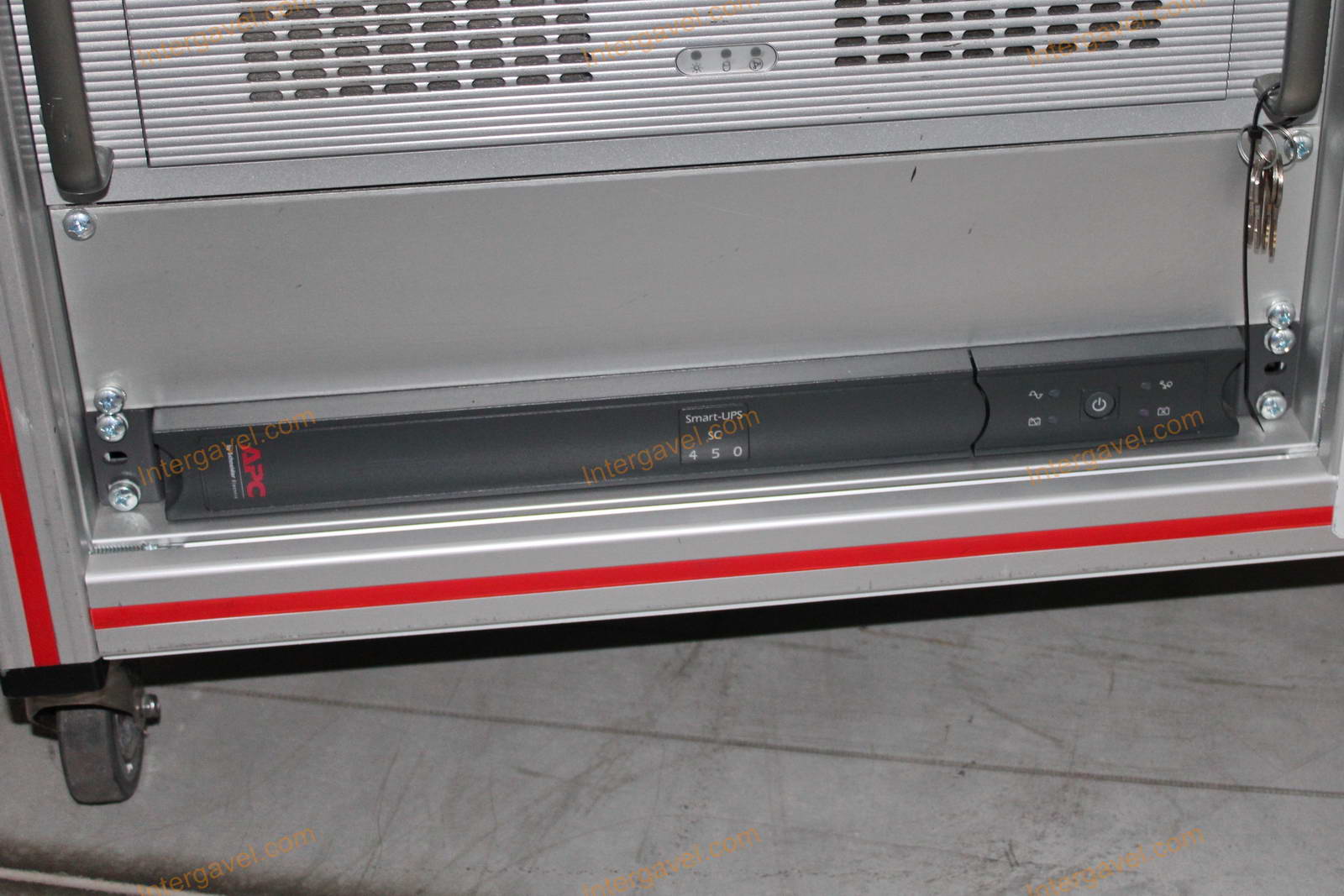 Bontott teszt szekrény 3