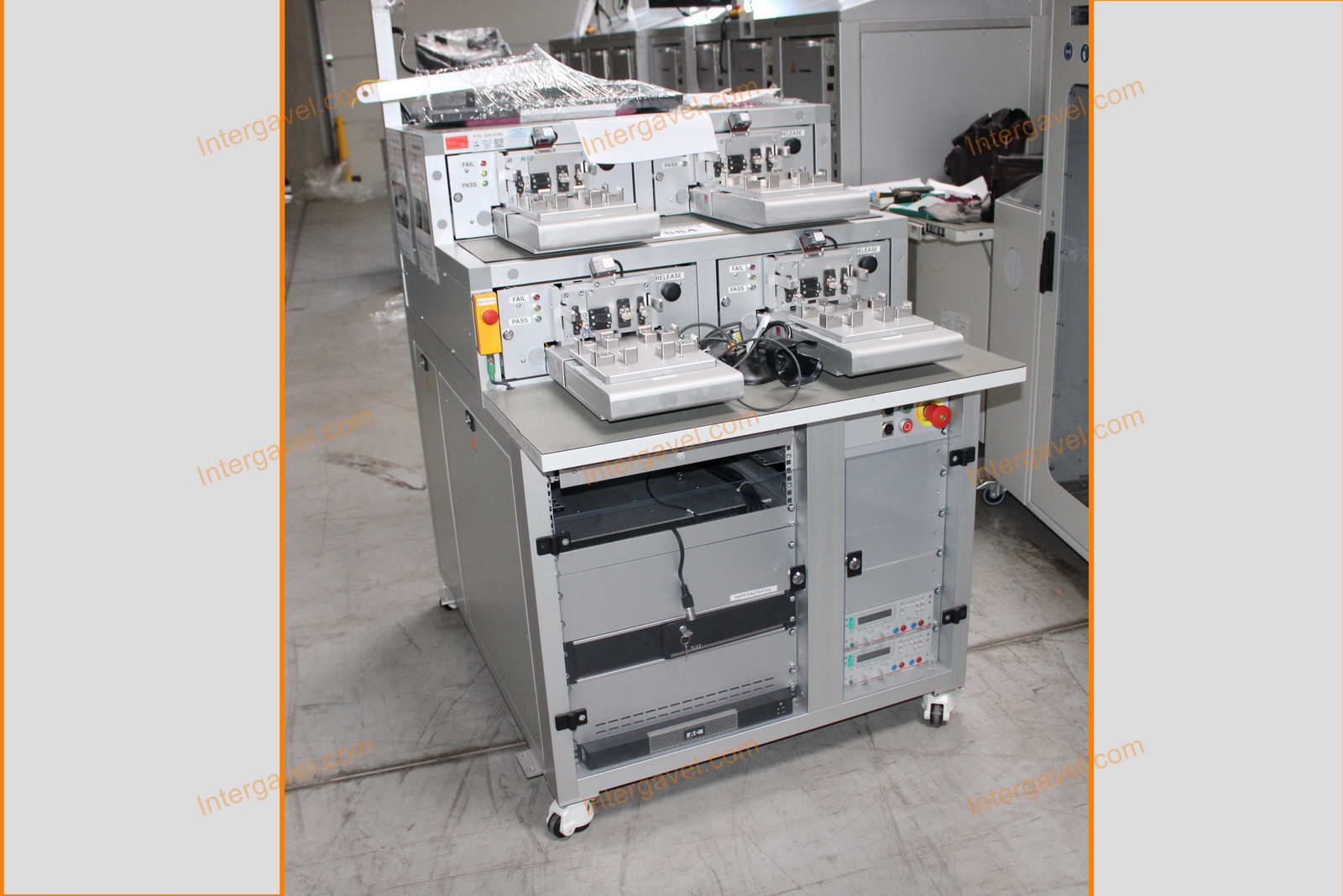 Bontott teszt munkahely