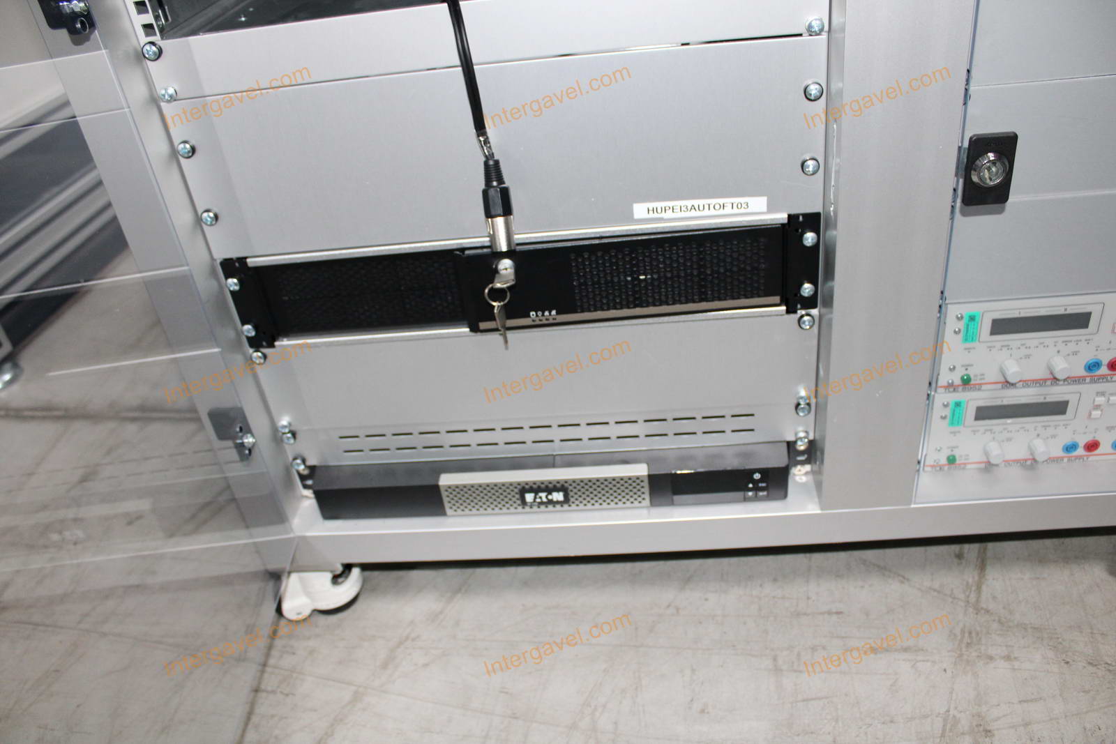 Bontott teszt munkahely 4