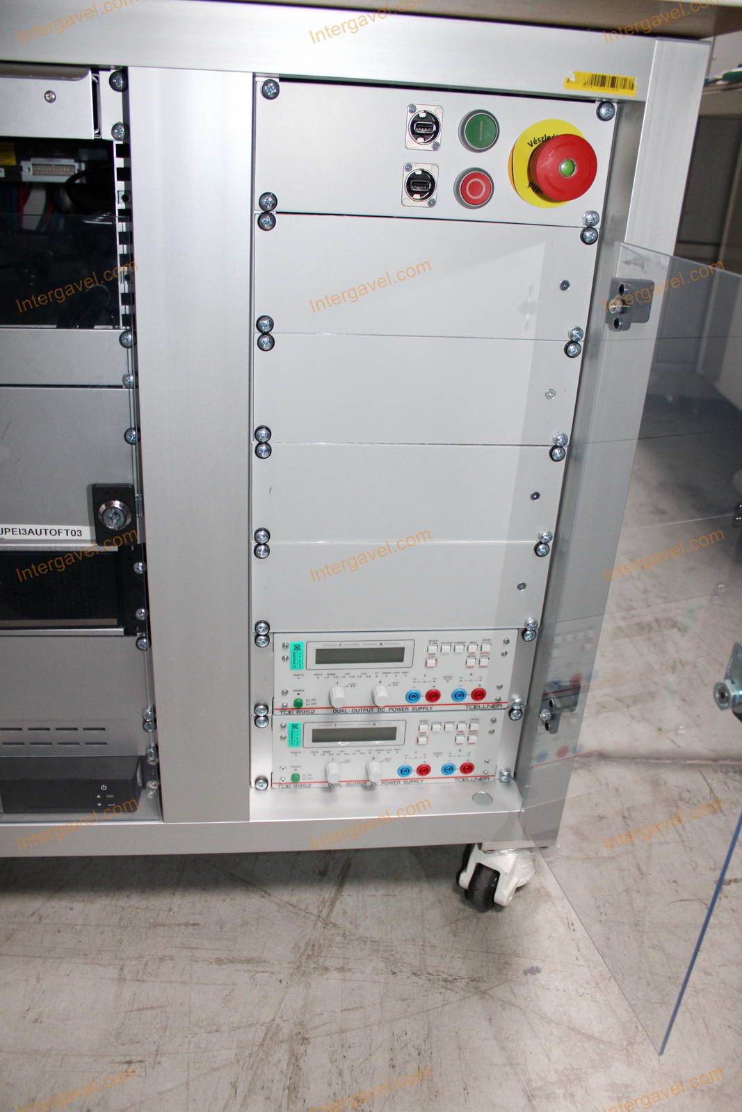 Bontott teszt munkahely 6