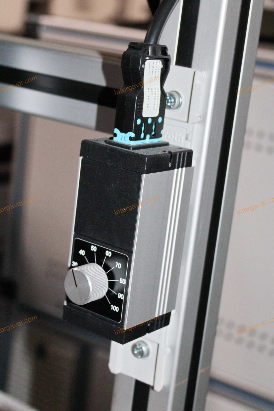 Bontott szerelő munkahely 6