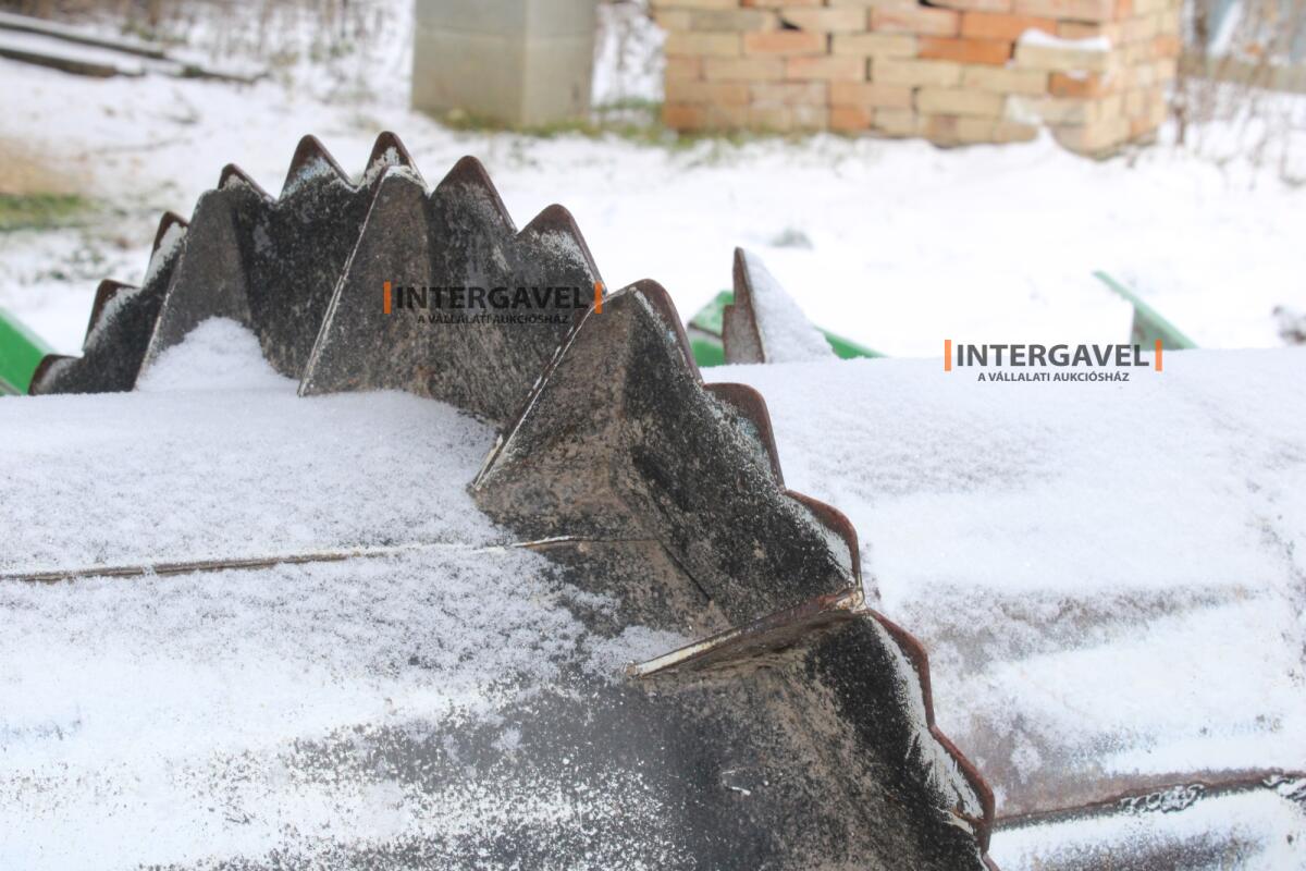 Napraforgó adapter - Optigép 9