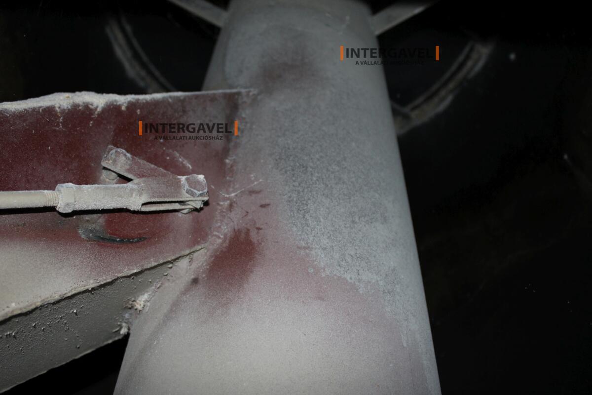 Takarmánykeverő - Bábolna 12