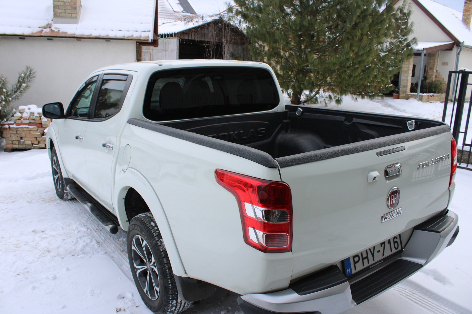 Terepjáró - FIAT 3