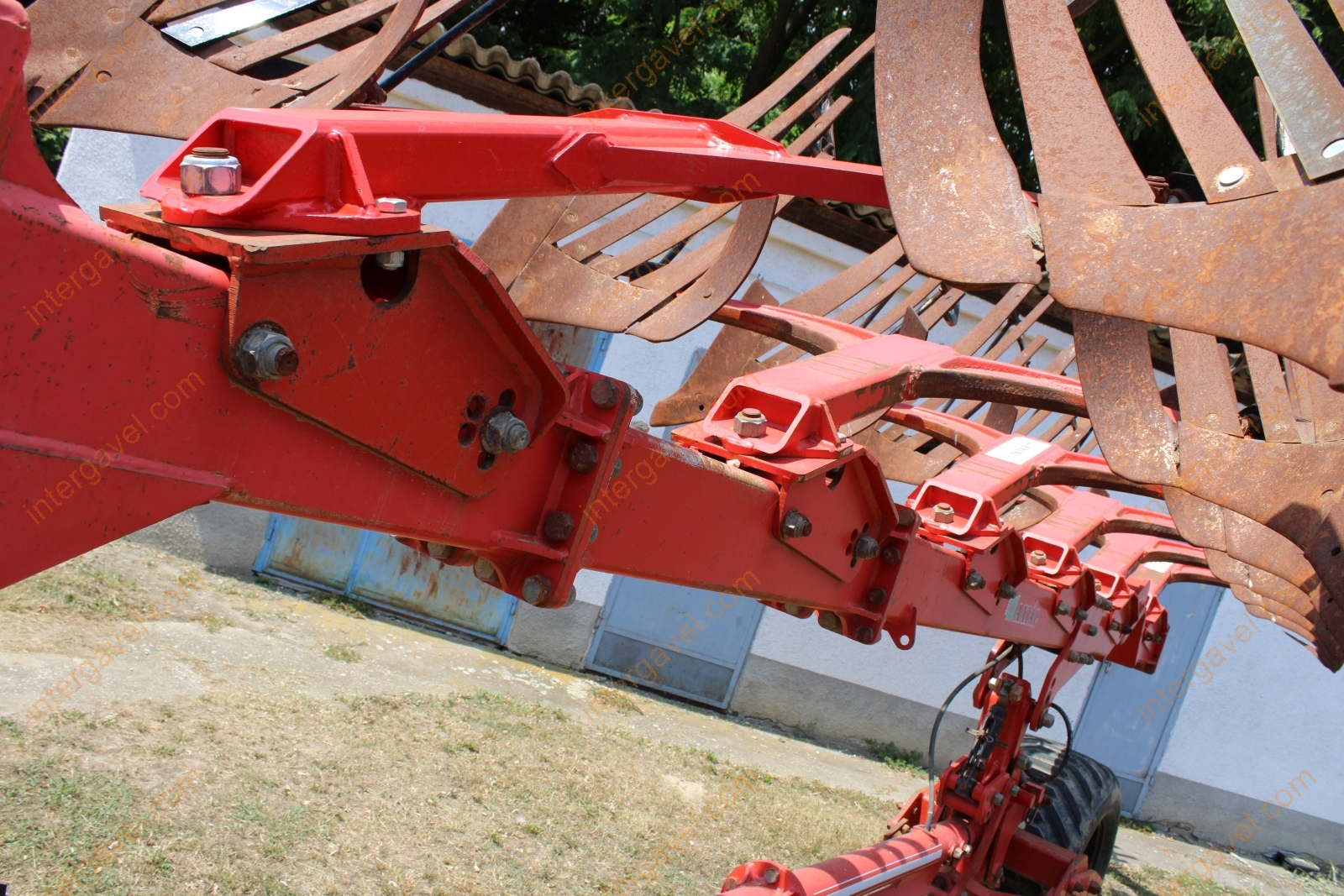 Eke - Gregoire Besson 15