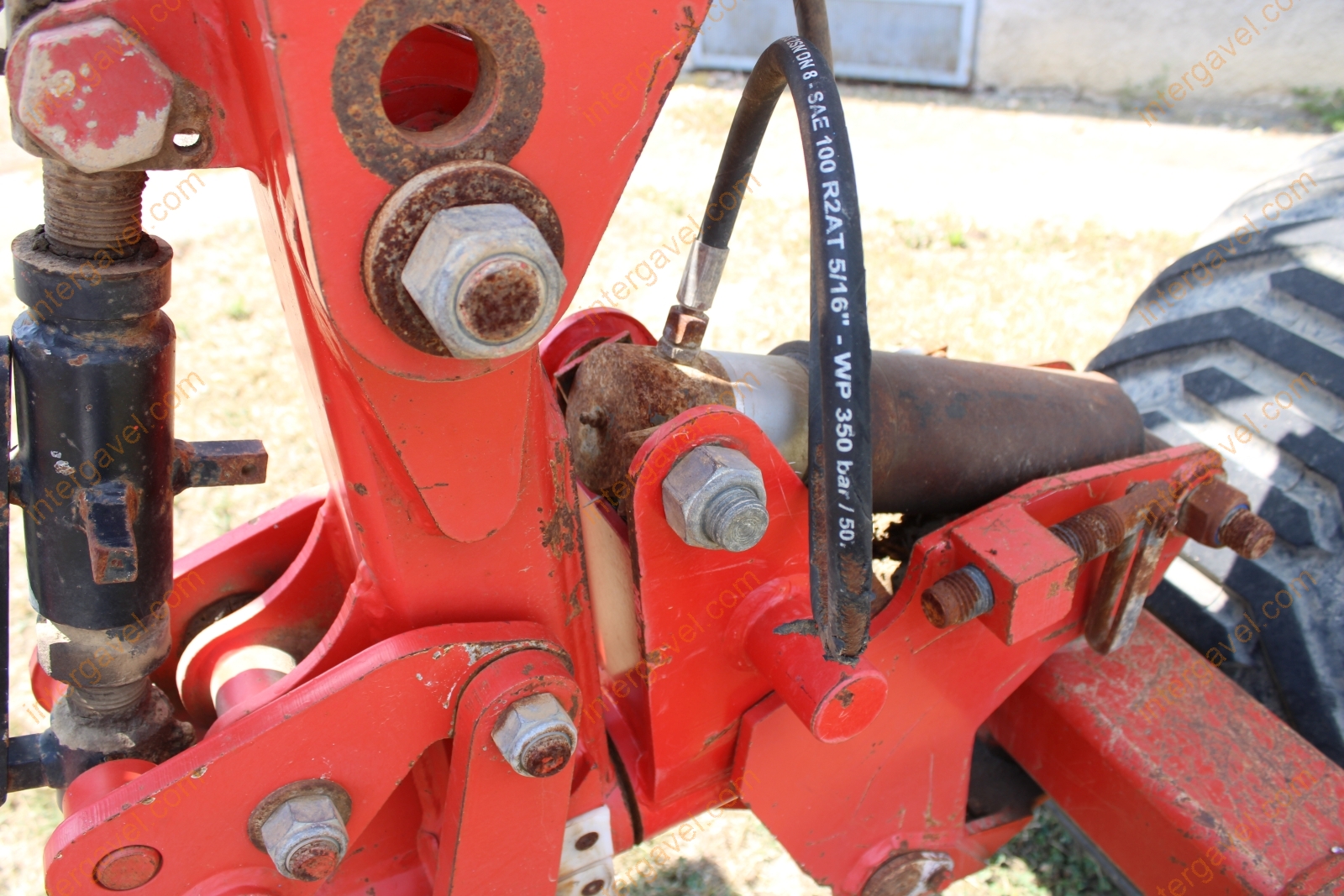 Eke - Gregoire Besson 18