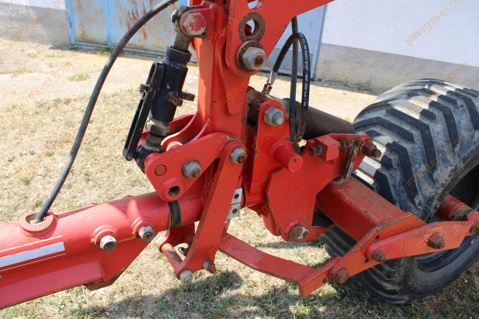 Eke - Gregoire Besson 19