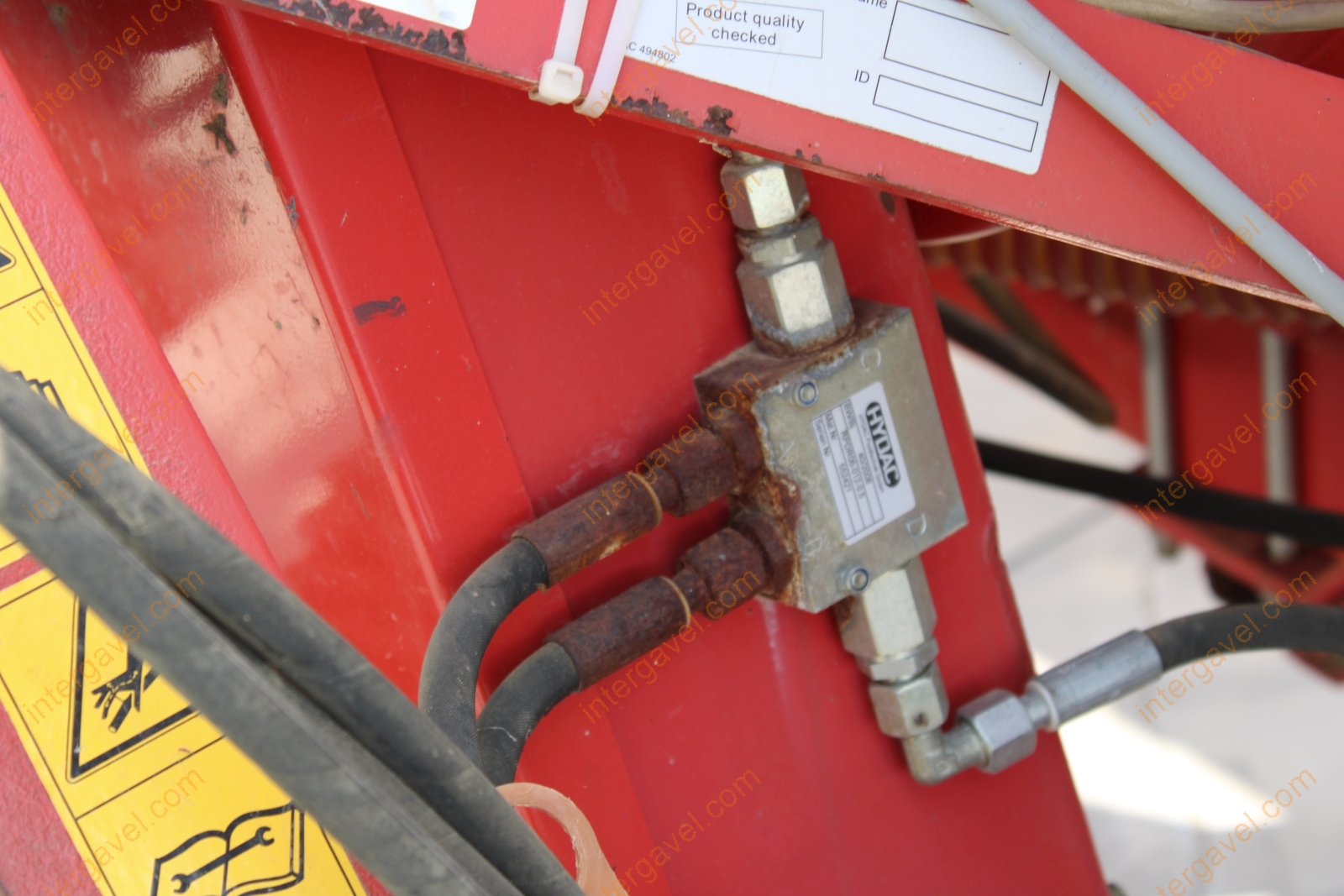 Szemenkénti vetőgép - Kverneland 8