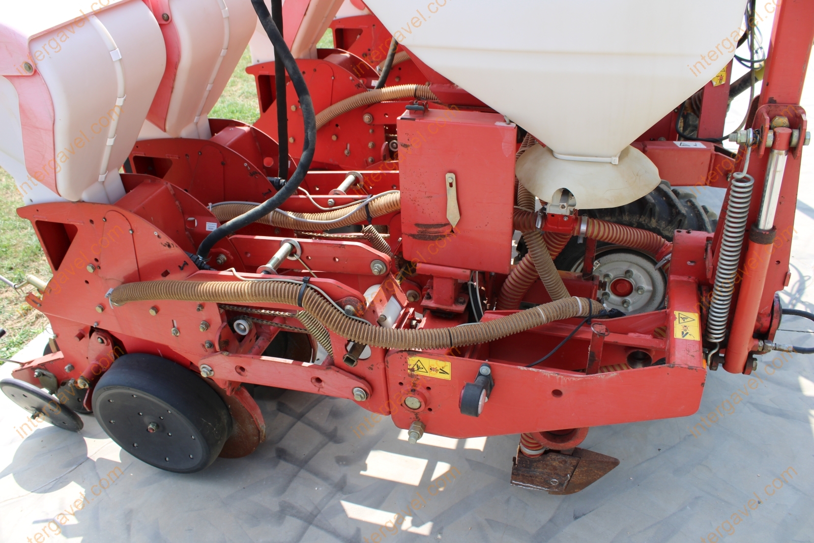 Szemenkénti vetőgép - Kverneland 21