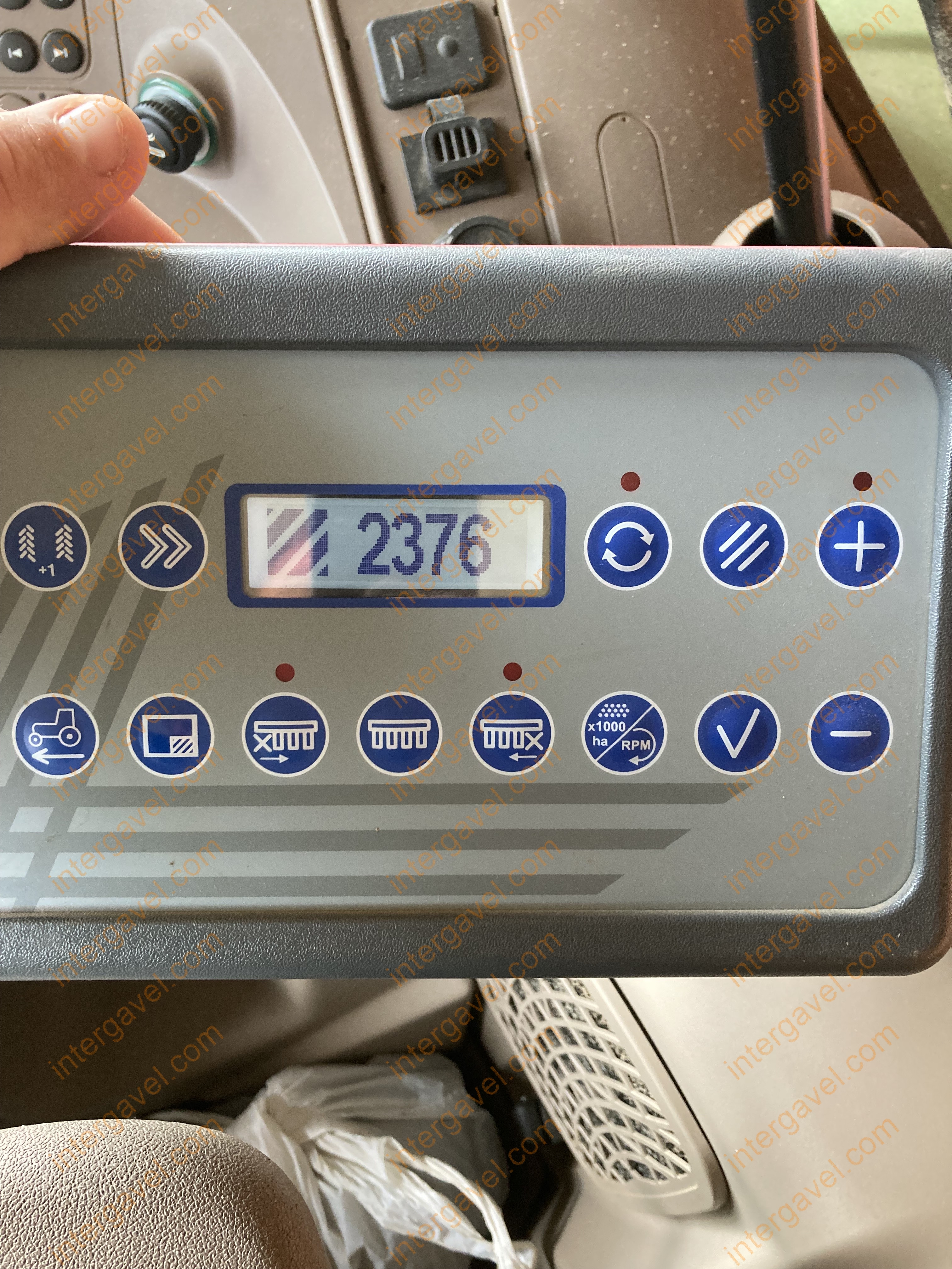 Szemenkénti vetőgép - Kverneland 22