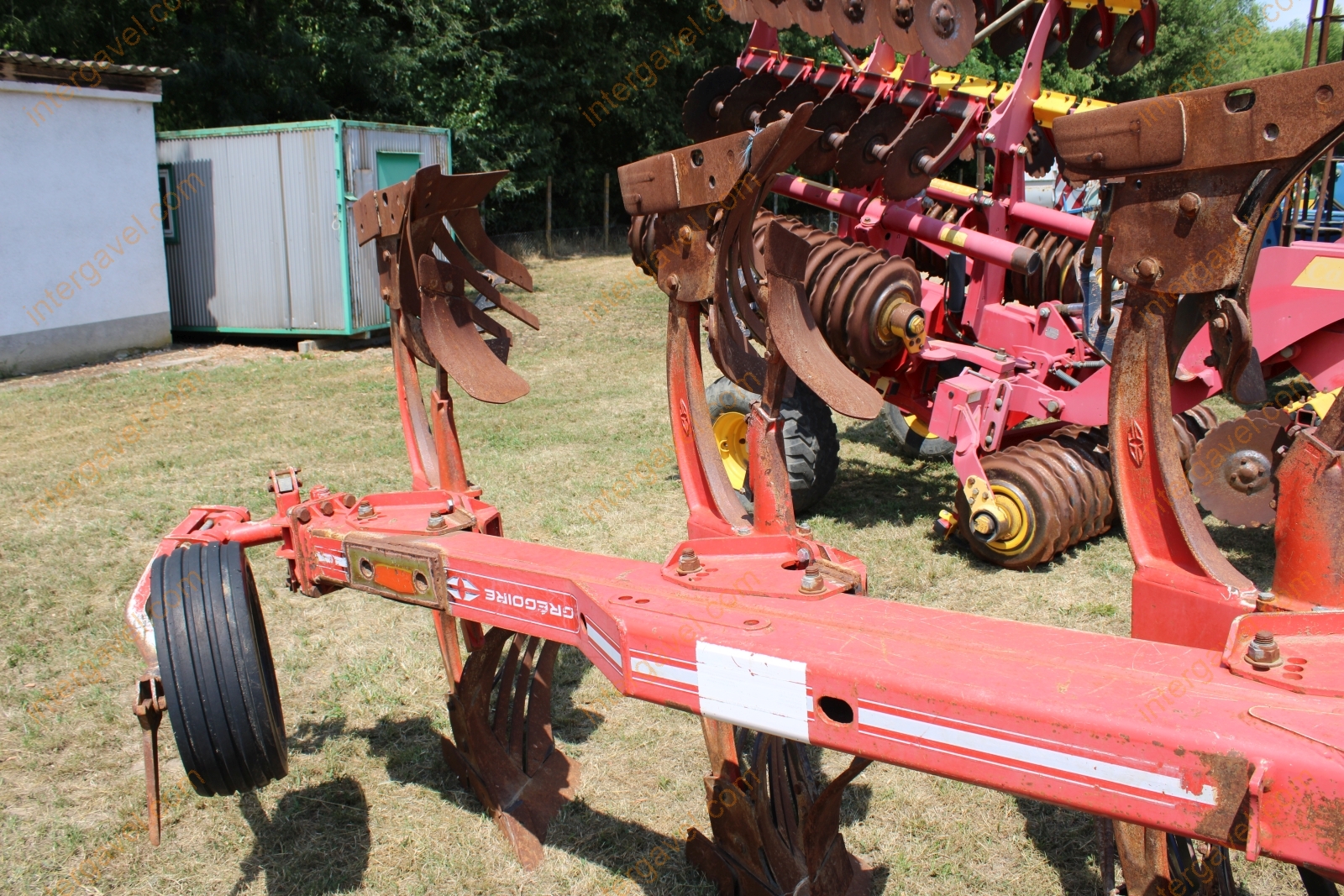 Eke - Gregoire Besson 9