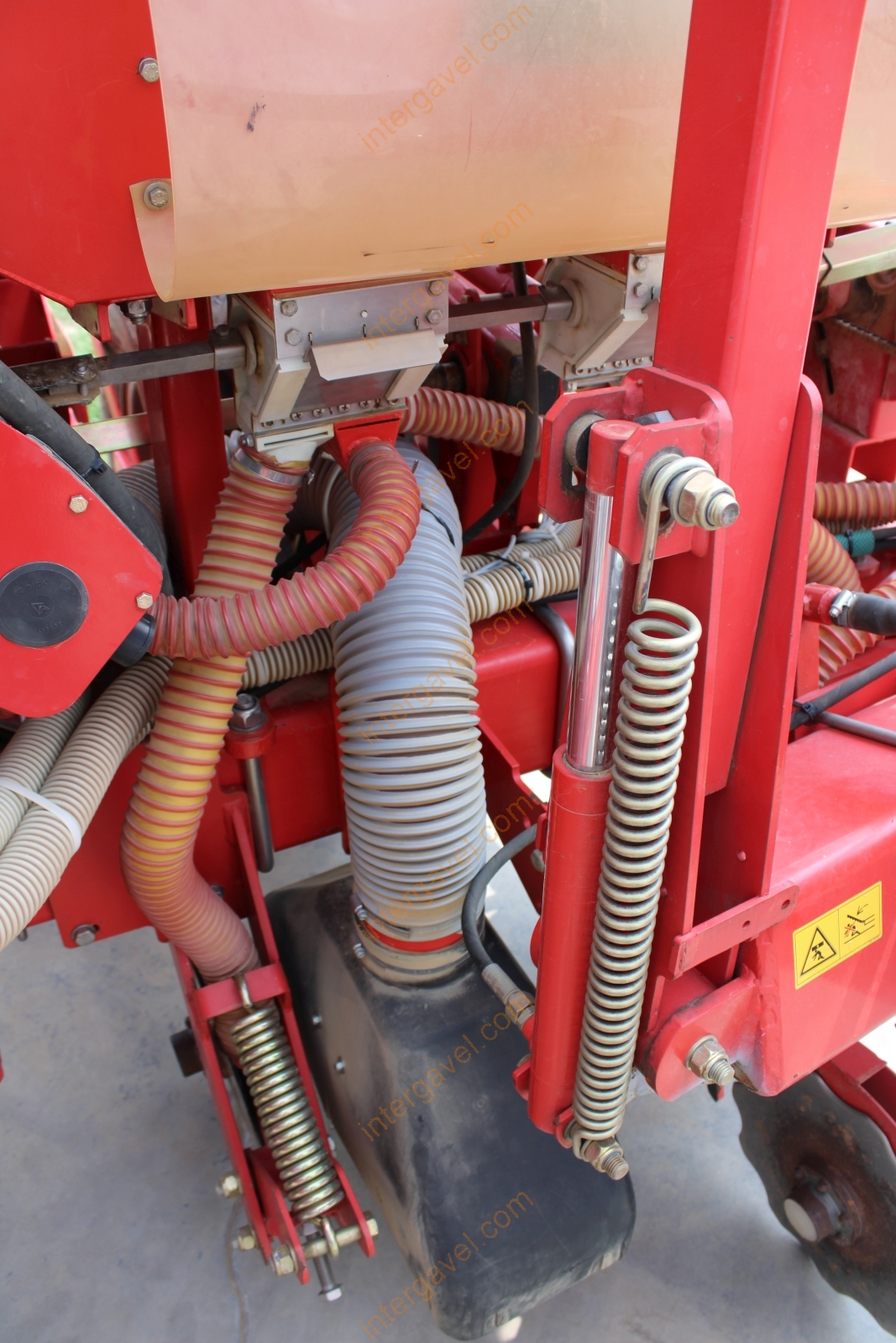 Szemenkénti vetőgép - Kverneland 22