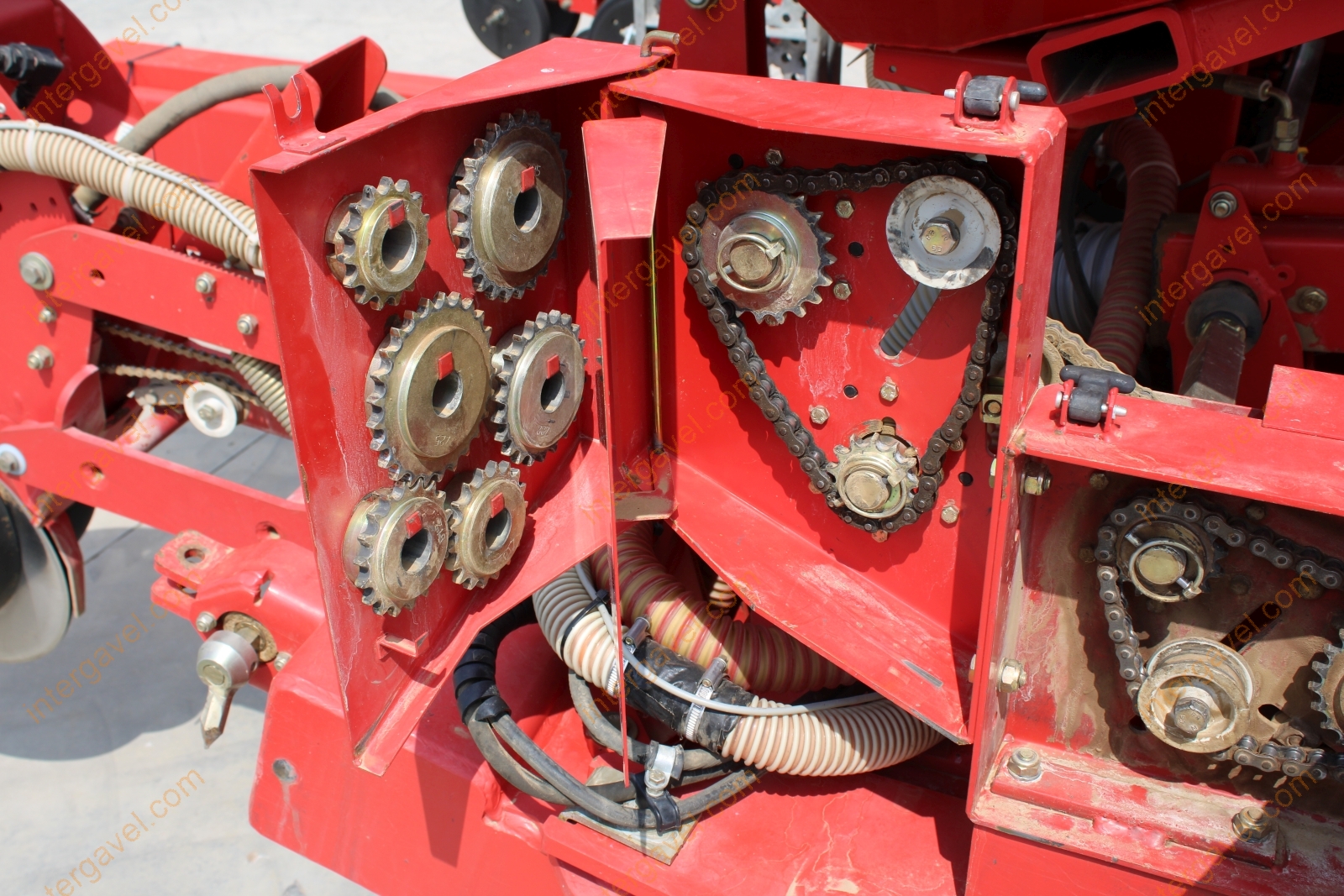 Szemenkénti vetőgép - Kverneland 25