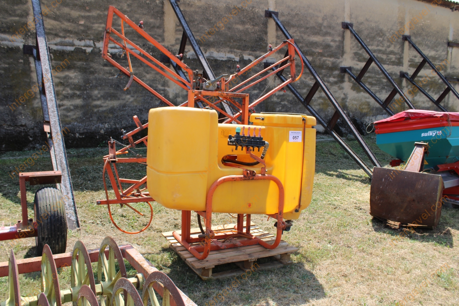 Permetező tartály 2