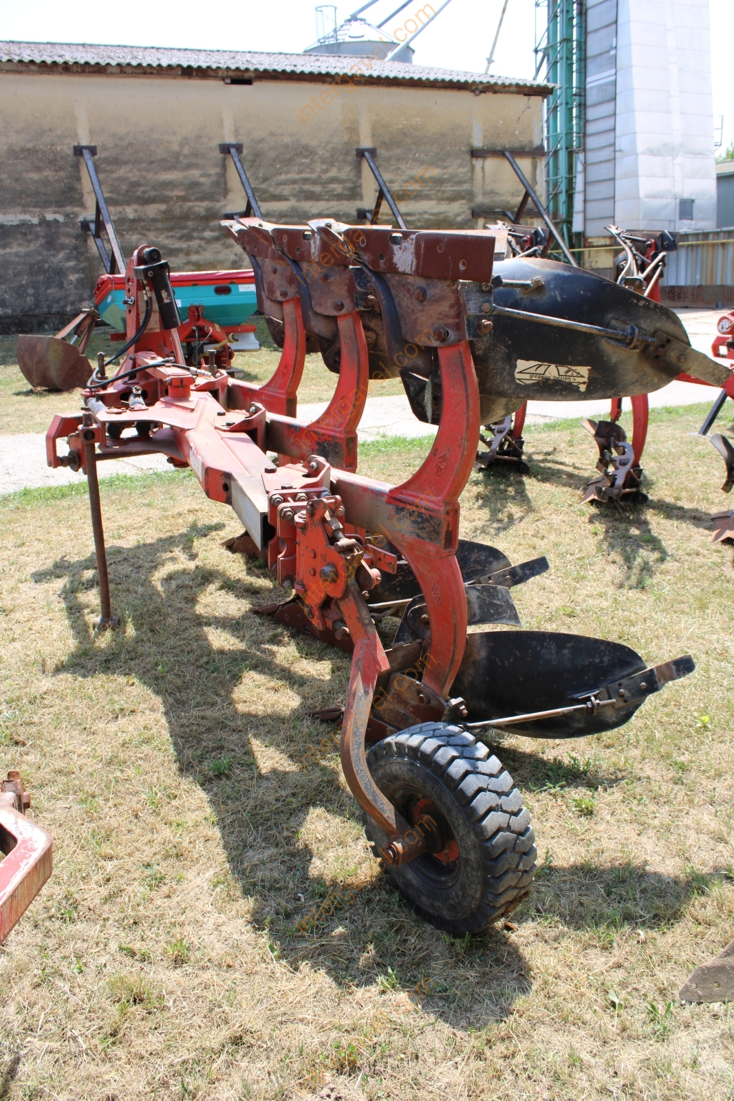 Eke - Gregoire Besson 5